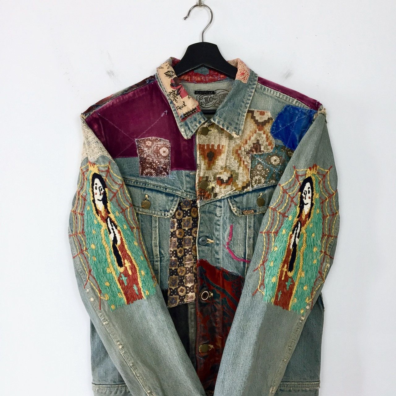 Kapital KAPITAL 15SS VIRGIN MARY PATCHWORK DENIM JACKET Size US M / EU 48-50 / 2 - 3 Thumbnail