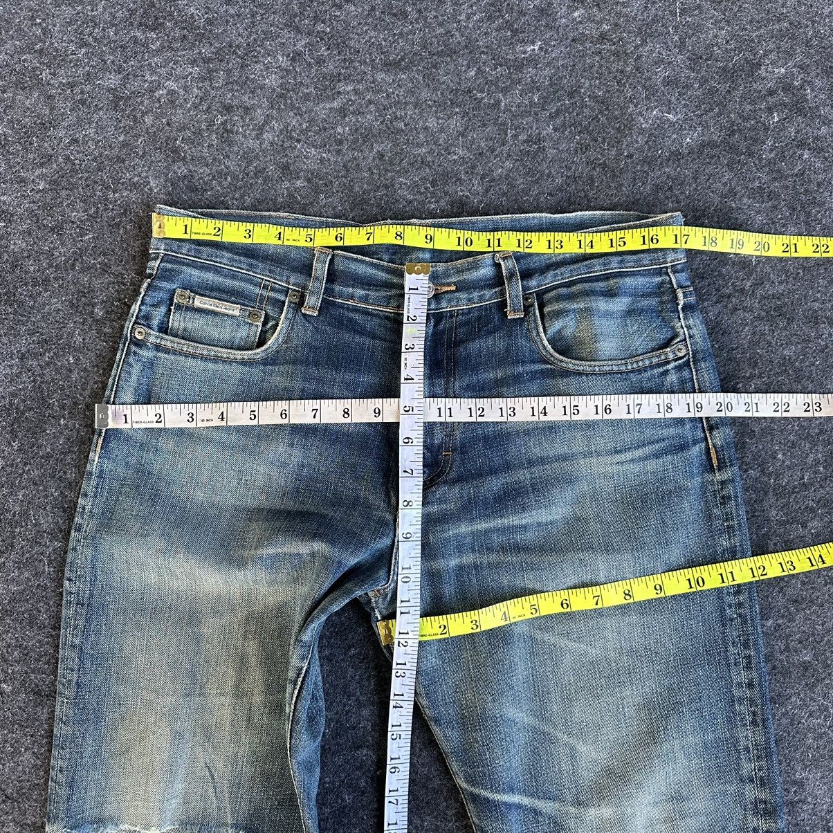 Calvin Klein Calvin Klein Italy Destroyed Faded Denim 34x30 D587 Size US 34 / EU 50 - 12 Thumbnail