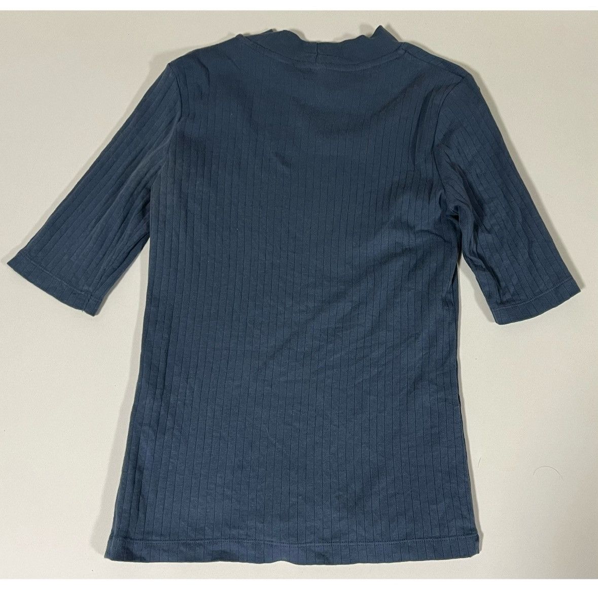 Uniqlo Uniqlo Blue Periwinkle Mock-Neck Tee Shirt Top Blouse XS 🦋✨ Size XS / US 0-2 / IT 36-38 - 4 Thumbnail
