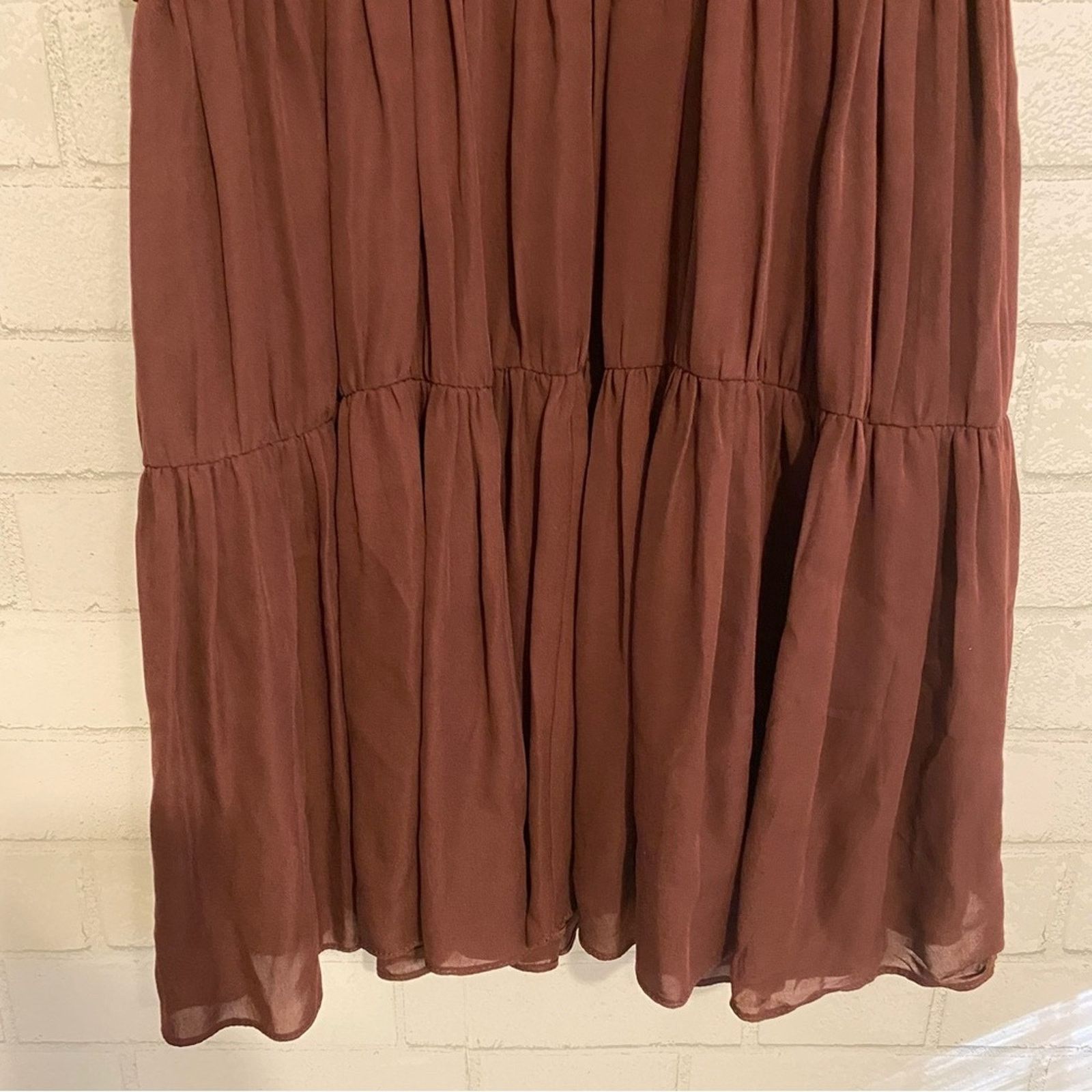 Cinq a Sept Cinq a Sept $380 Silk Lotus Dress In Rum Raisin XS EUC Size XS / US 0-2 / IT 36-38 - 11 Thumbnail