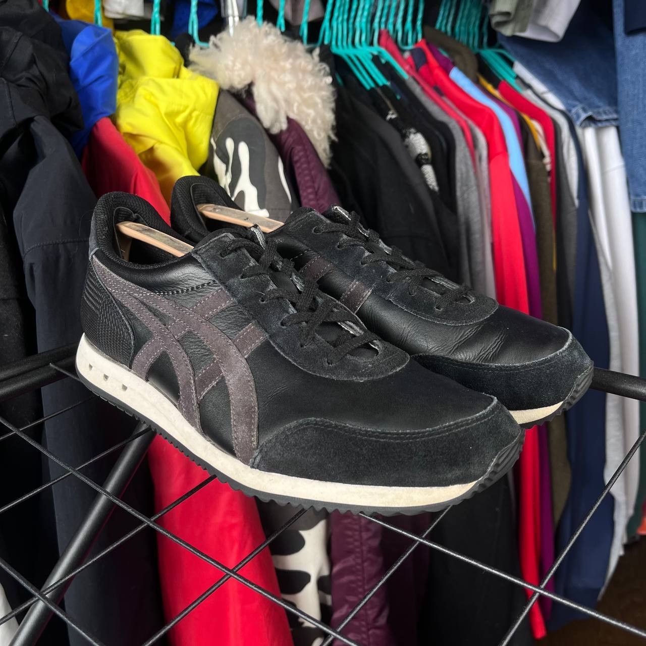 Asics Asics Onitsuka Tiger New York Black Leather/Suede Sneakers Size US 10 / EU 43 - 6 Thumbnail