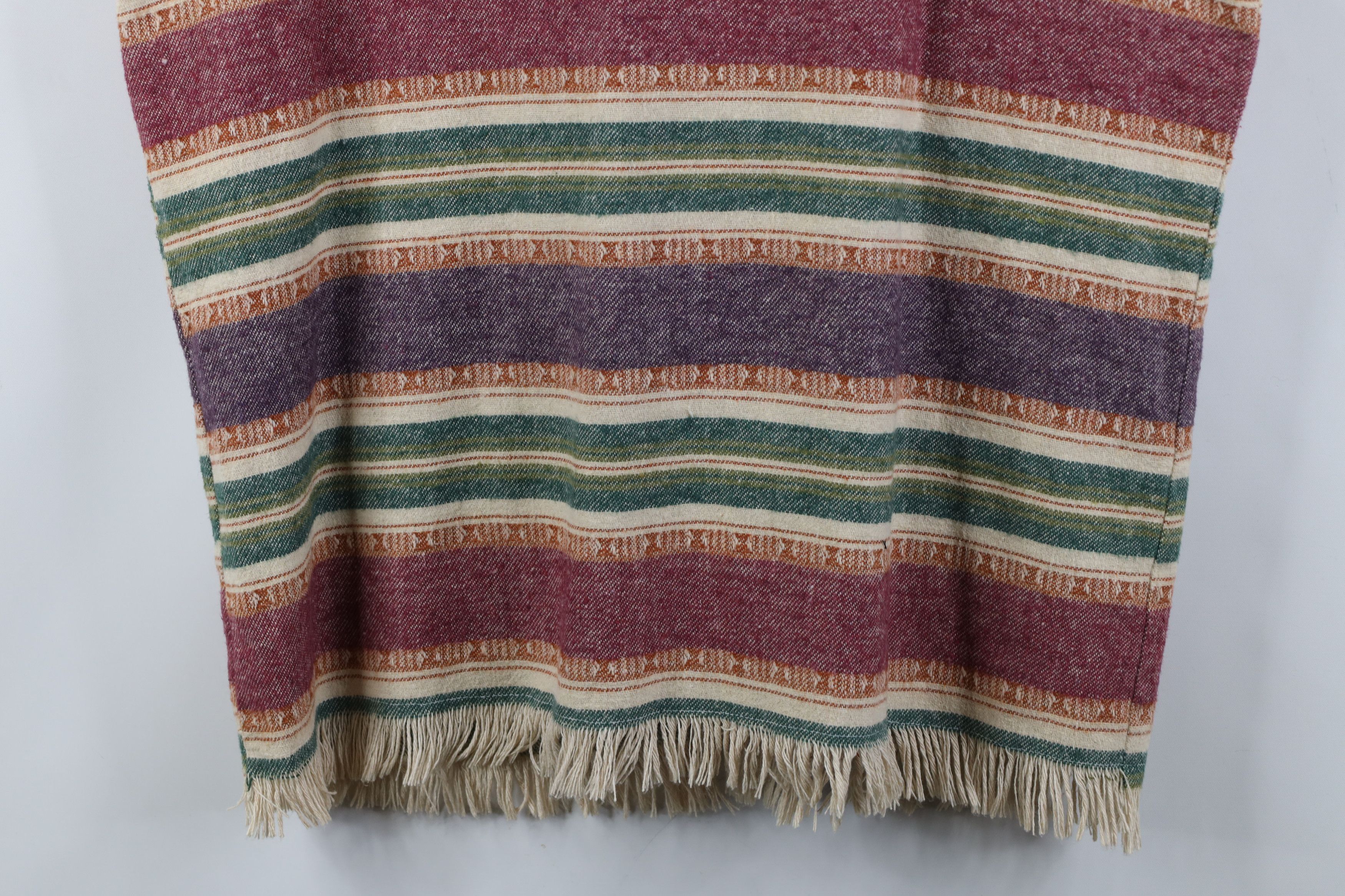 Vintage Vintage 90s Streetwear Fringed Blanket Vest Jacket USA Size L / US 10 / IT 46 - 12 Thumbnail