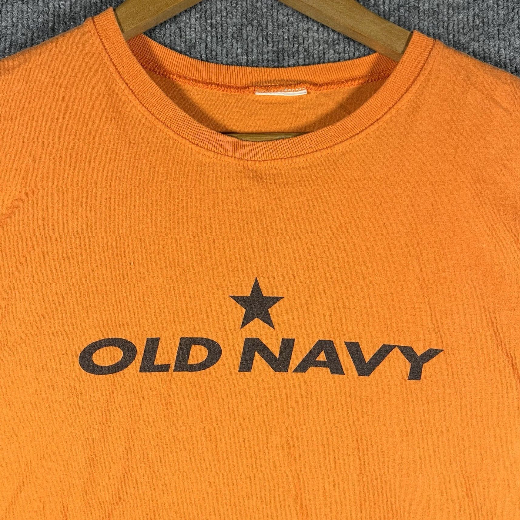 Old Navy VINTAGE Old Navy T-Shirt Logo Orange Star 90s Graphic Print Crew Neck Short Sleeve Men L Orange 90s USA Size US L / EU 52-54 / 3 - 2 Thumbnail