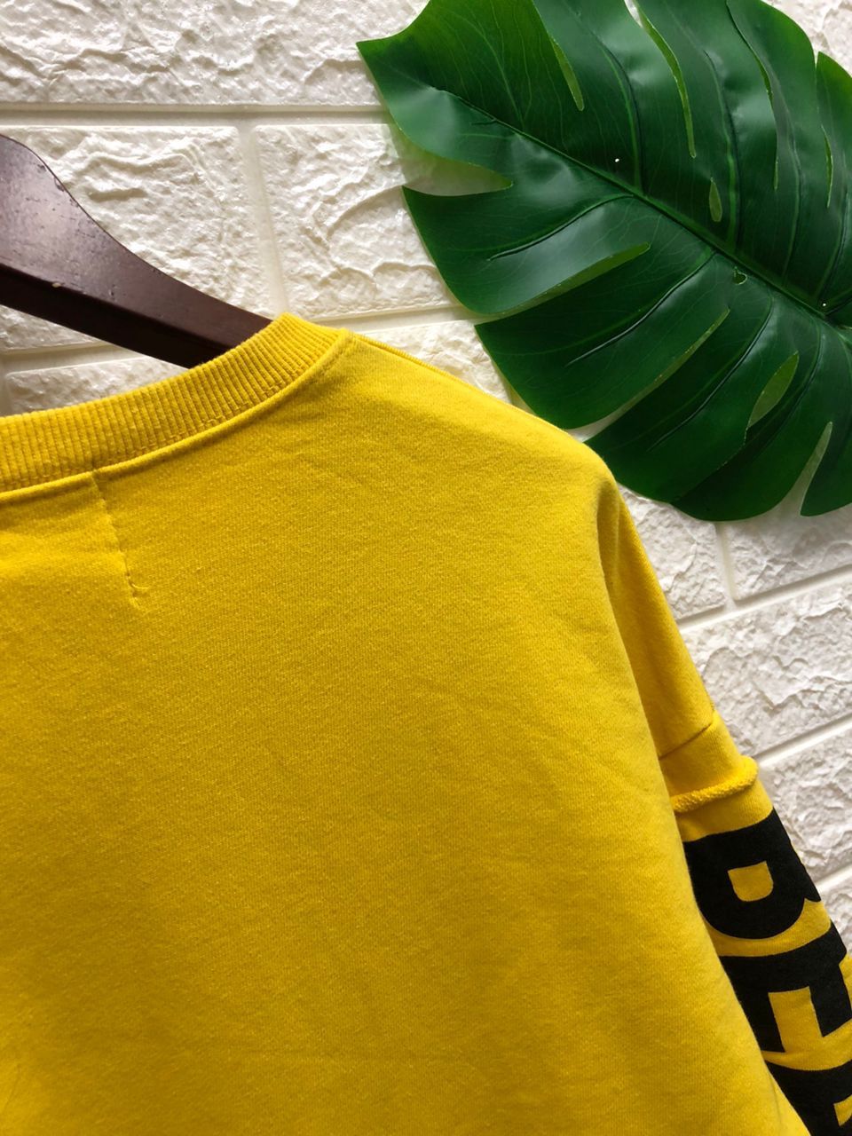 Vintage vintage Streetwear CHOCO CARAMEL TEE yellow Size US L / EU 52-54 / 3 - 4 Thumbnail