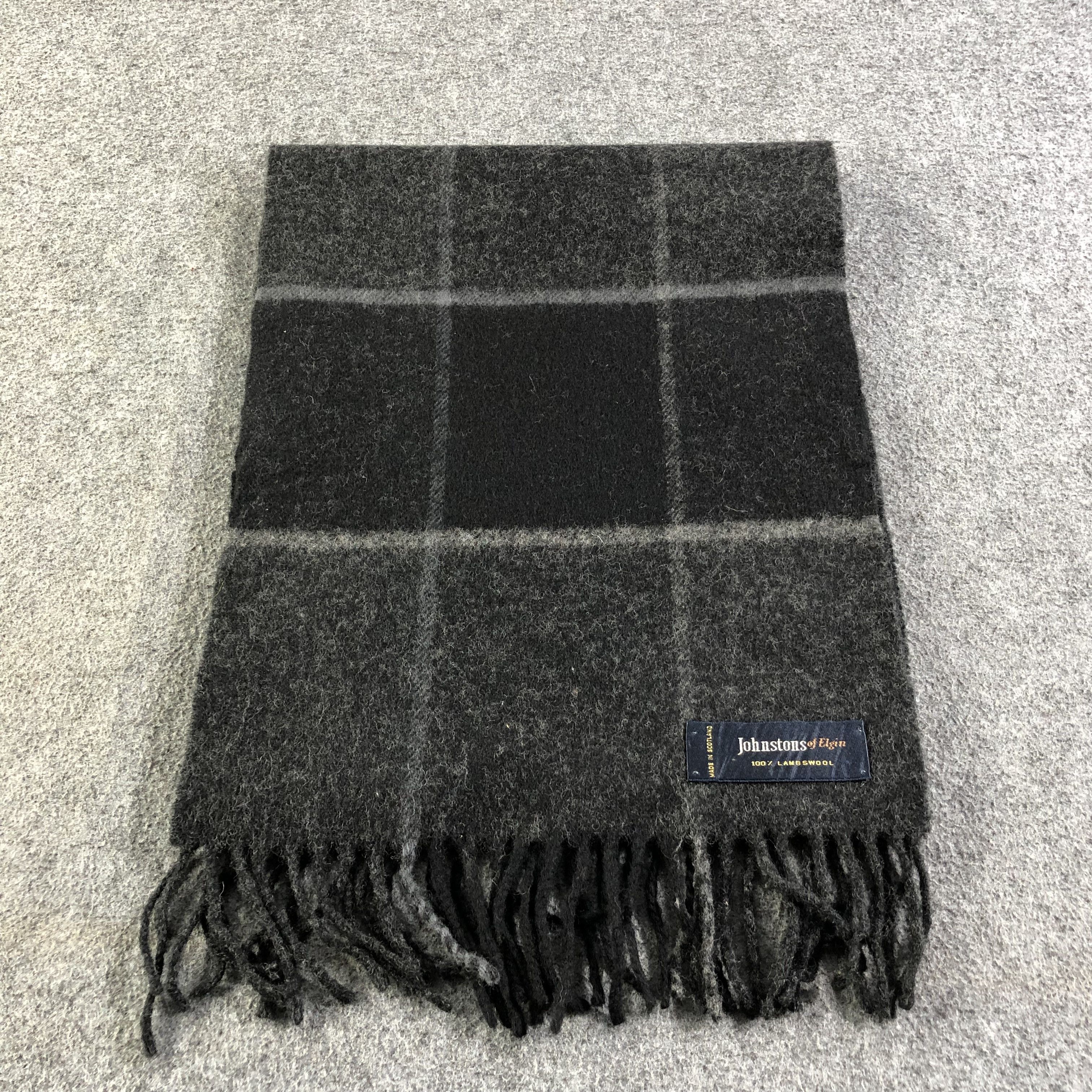 Johnstons Of Elgin Johnstons of Elgin Grey Wool Scarf Muffler V1335 Size ONE SIZE - 2 Thumbnail
