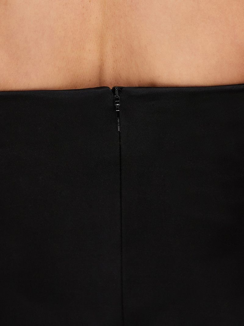 Salvatore Ferragamo o1s1rm0426 Strapless Maxi Dress in Black Size L / US 10 / IT 46 - 6 Thumbnail