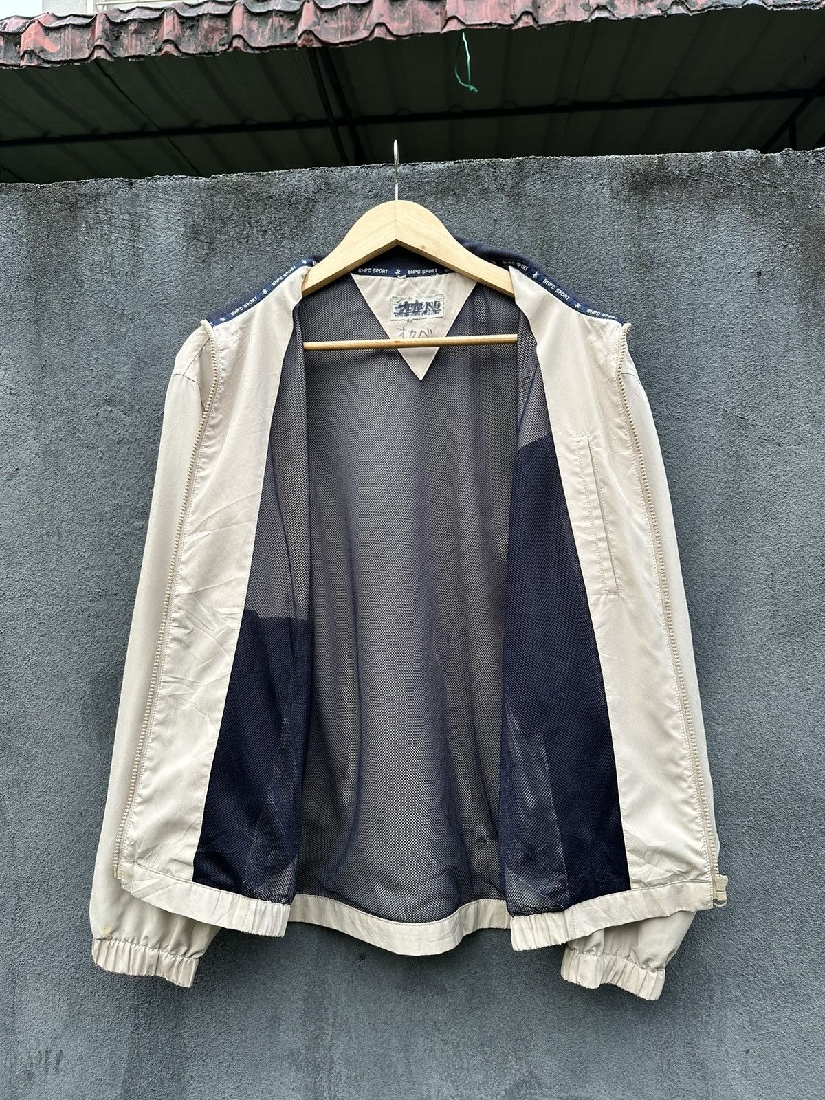 Beverly Hills Polo Club Baverly Hills Polo Club Cream Bomber Jacket Size US M / EU 48-50 / 2 - 9 Thumbnail