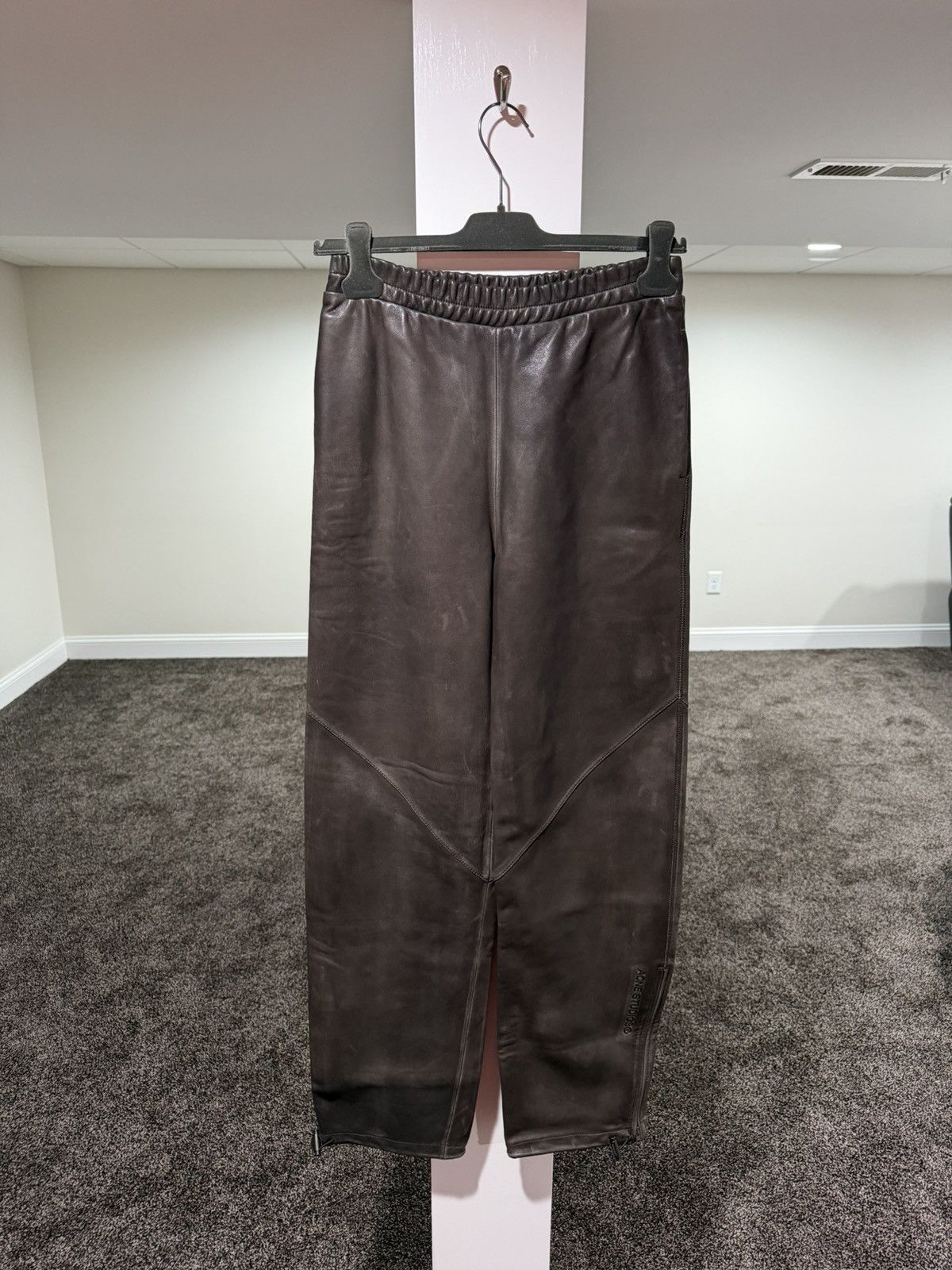 Acne Studios Acne Studios Leather Dark Brown Straight Leg Pants Size 32" / US 10 / IT 46 - 1 Thumbnail