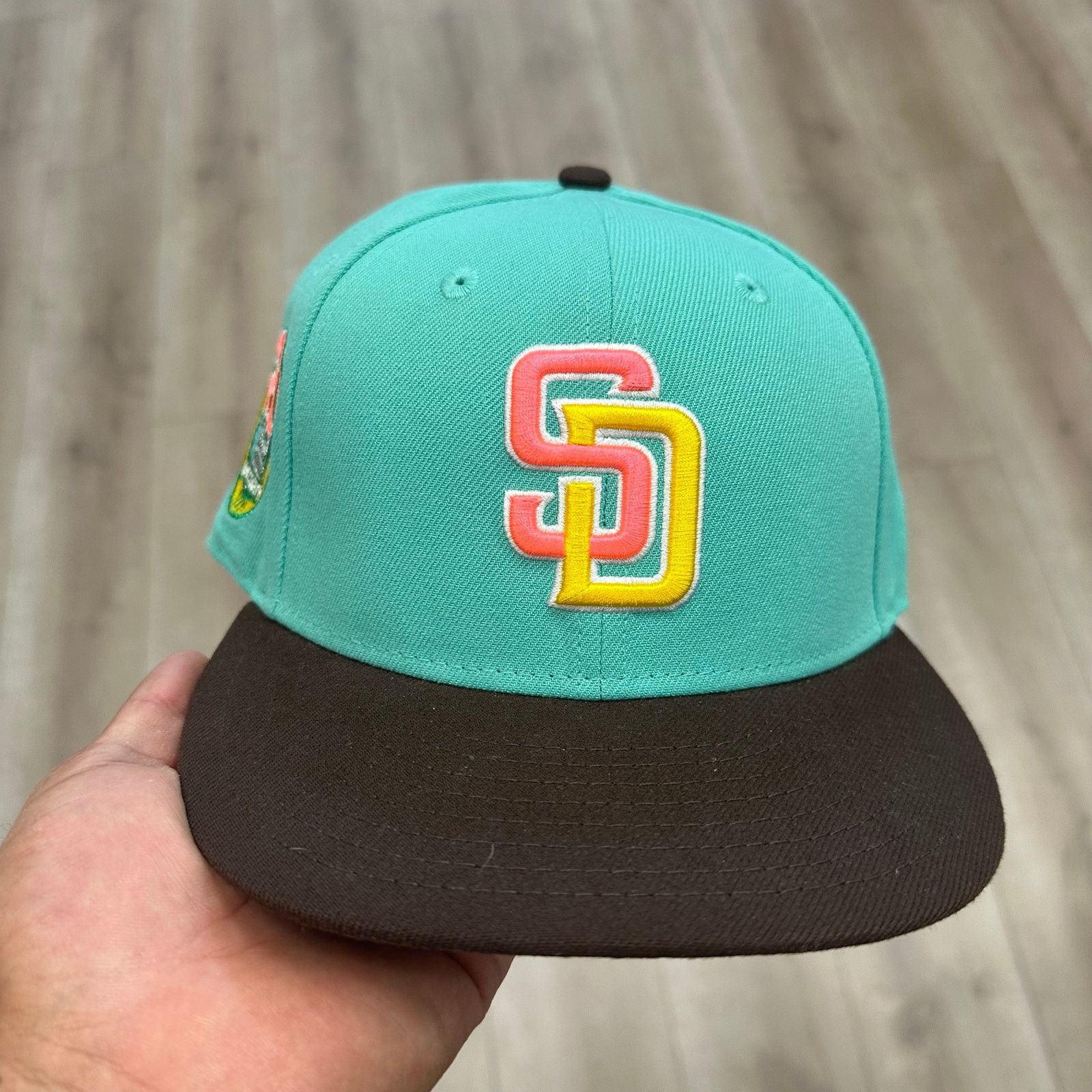 New Era san Diego Padres Petco Park Fitted hat cap sz 7 3/8 Blue B25 Size ONE SIZE - 1 Thumbnail