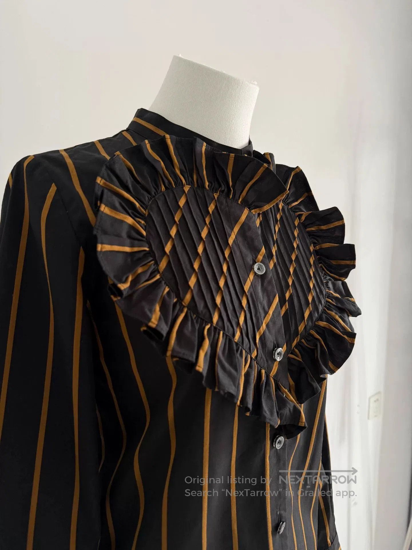 Vivienne Westwood vivienne westwood black gold ruffled shirt. Size S / US 4 / IT 40 - 2 Thumbnail