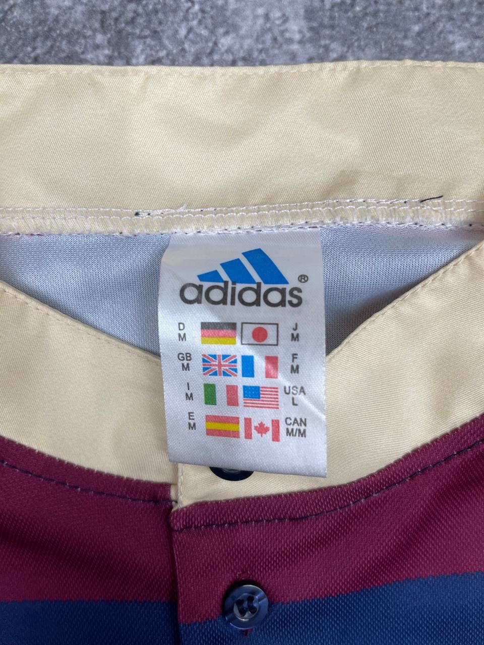 Adidas Adidas Newcastle United Vintage Jersey 1997/98 Men Football Size US M / EU 48-50 / 2 - 4 Thumbnail