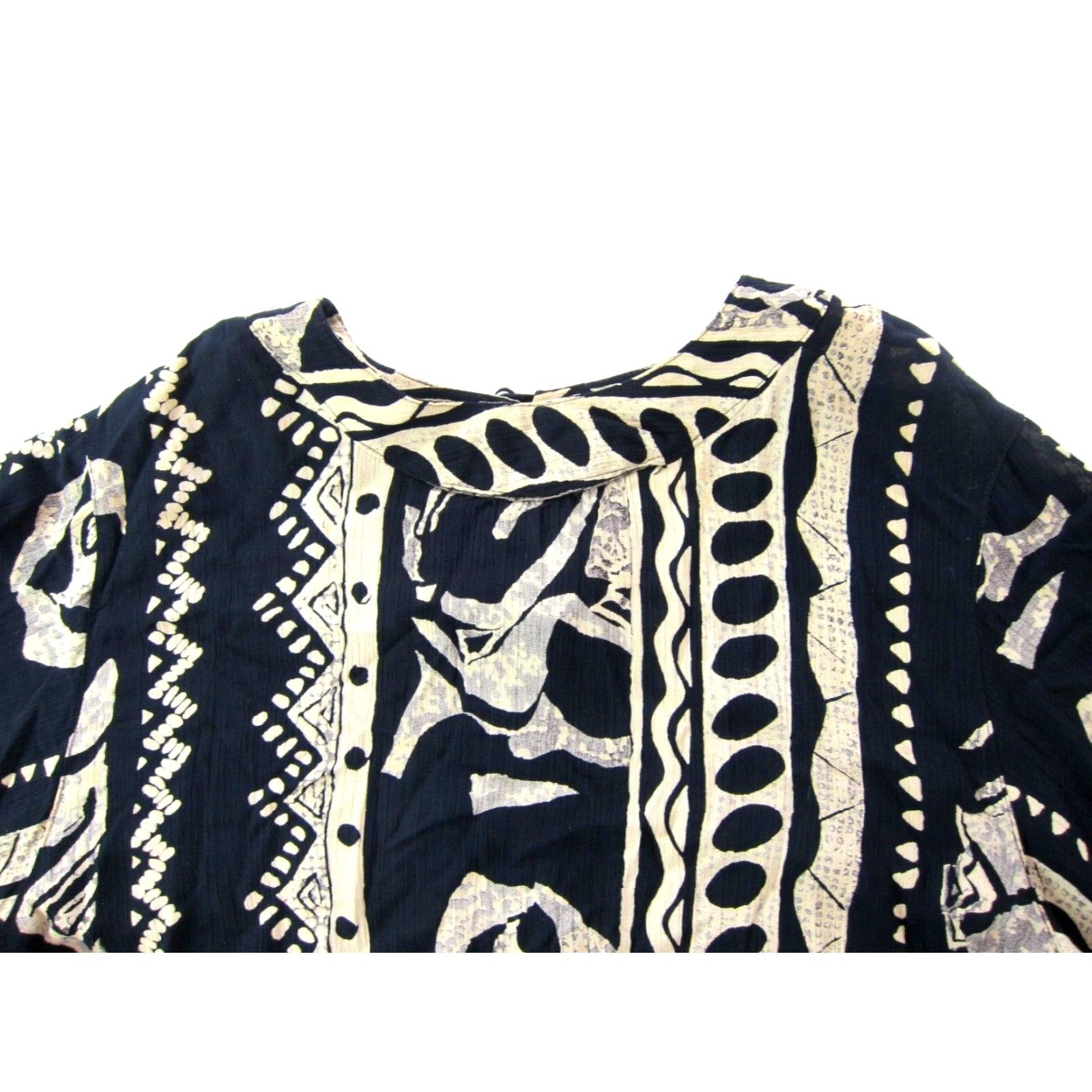 Vintage VINTAGE Carole Little Rayon Black Ivory Abstract Aztec Tunic Blouse Shirt 14 Size XL / US 12-14 / IT 48-50 - 4 Thumbnail