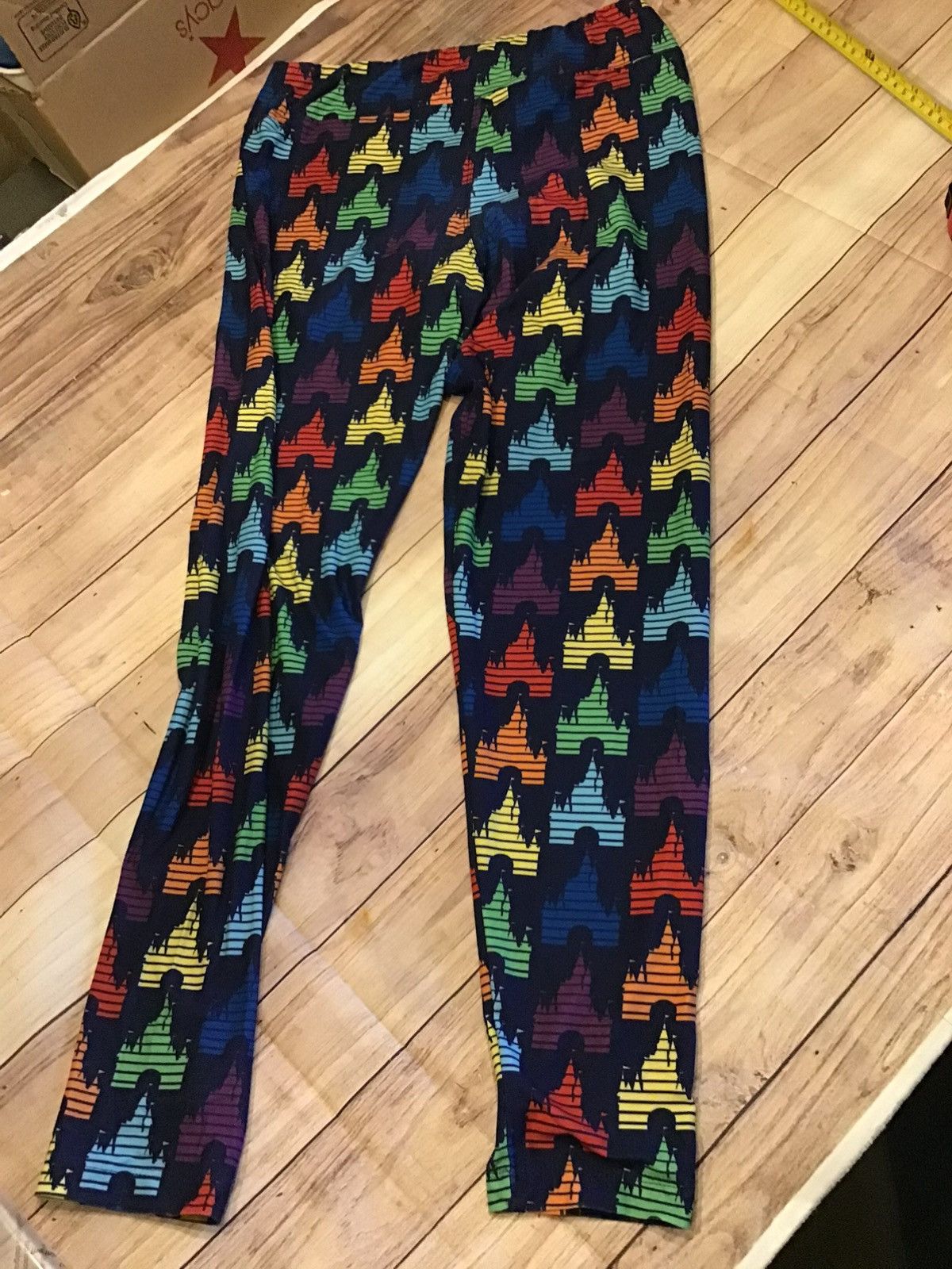 Other Walt disney world fantasyland castle rainbow leggings size m Size 28" / US 6 / IT 42 - 1 Thumbnail
