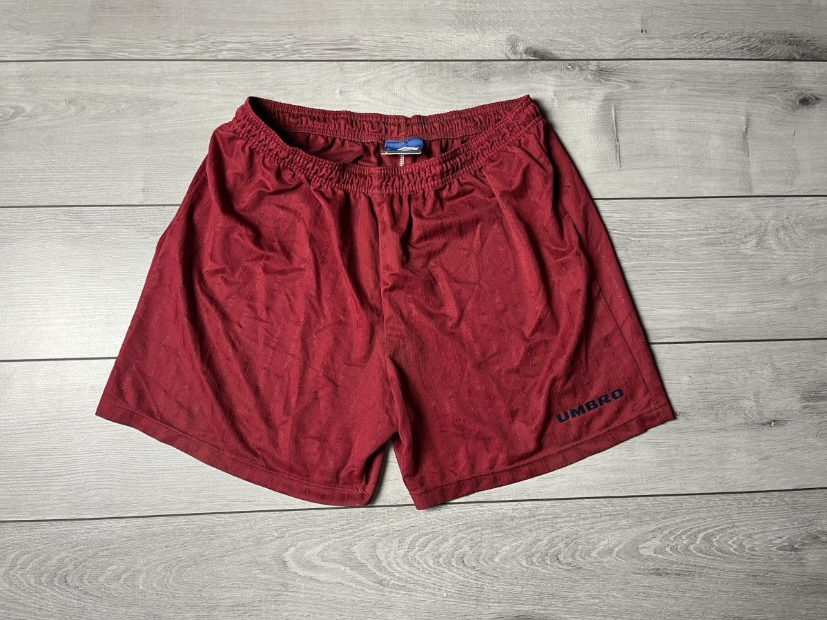 Umbro Umbro shorts vintage soccer football size XXLarge Size US 36 / EU 52 - 1 Thumbnail
