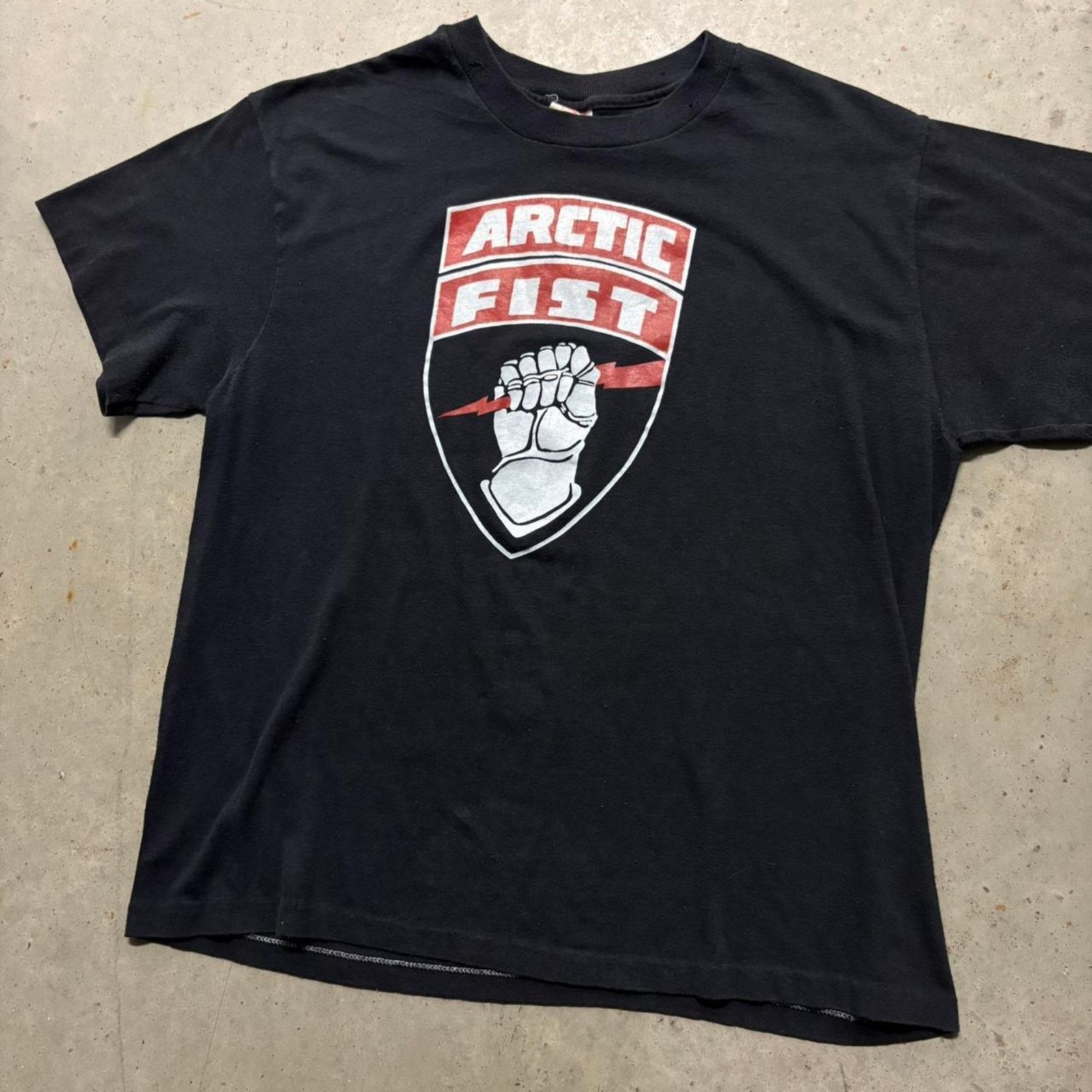 Vintage Crazy Vintage 70s Arctic Fist Military Fire Support T Shirt Size US L / EU 52-54 / 3 - 2 Thumbnail