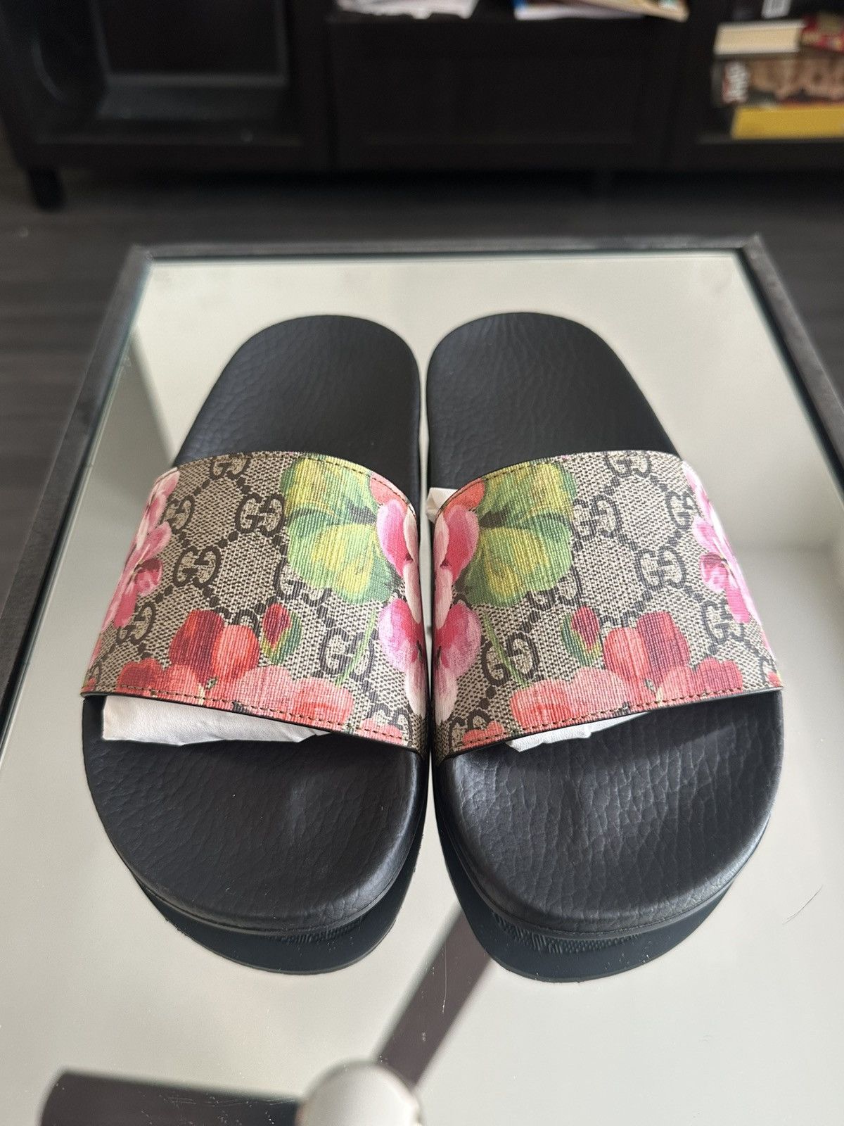Gucci Gucci Wmns GG Supreme slide “Blooms” Size US 5 / IT 35 - 3 Thumbnail
