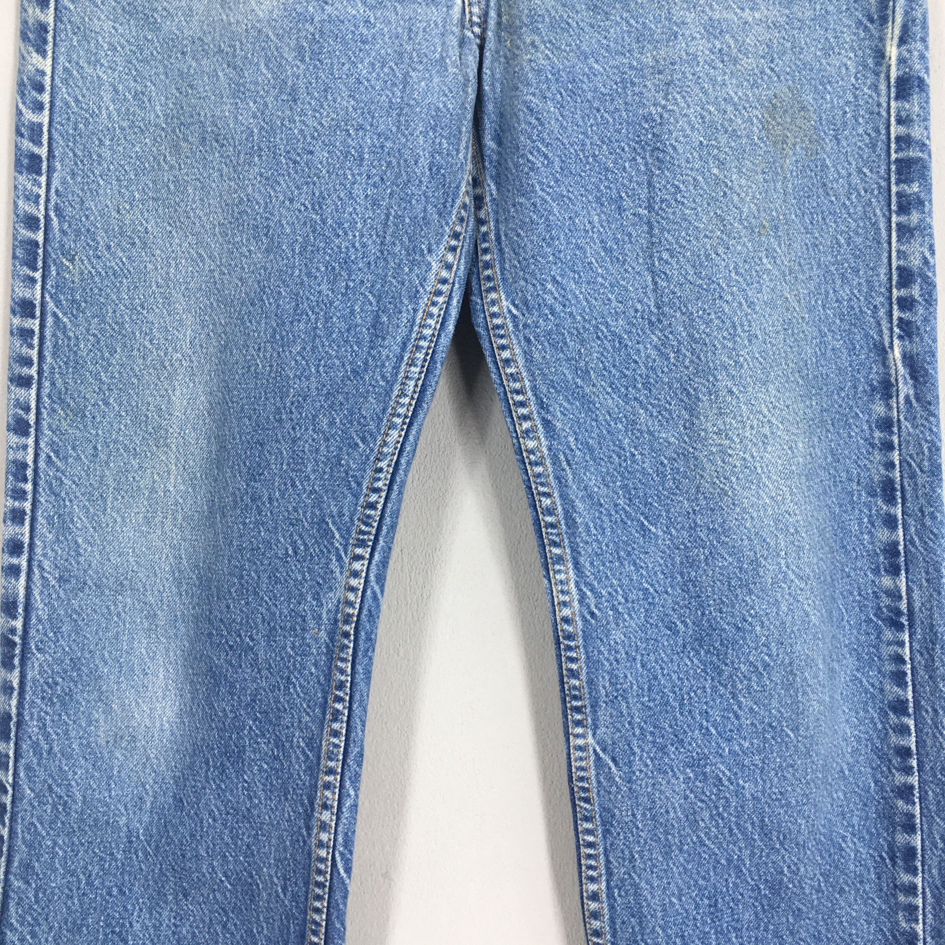 Jean Size 32x29 Vintage Levis 505 Blue High Waisted Jeans Size US 32 / EU 48 - 3 Thumbnail