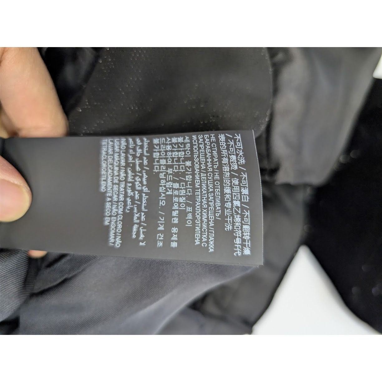 Saint Laurent Paris o1rshd1 Shimmering Velvet Pants in Black Size US 32 / EU 48 - 20 Thumbnail