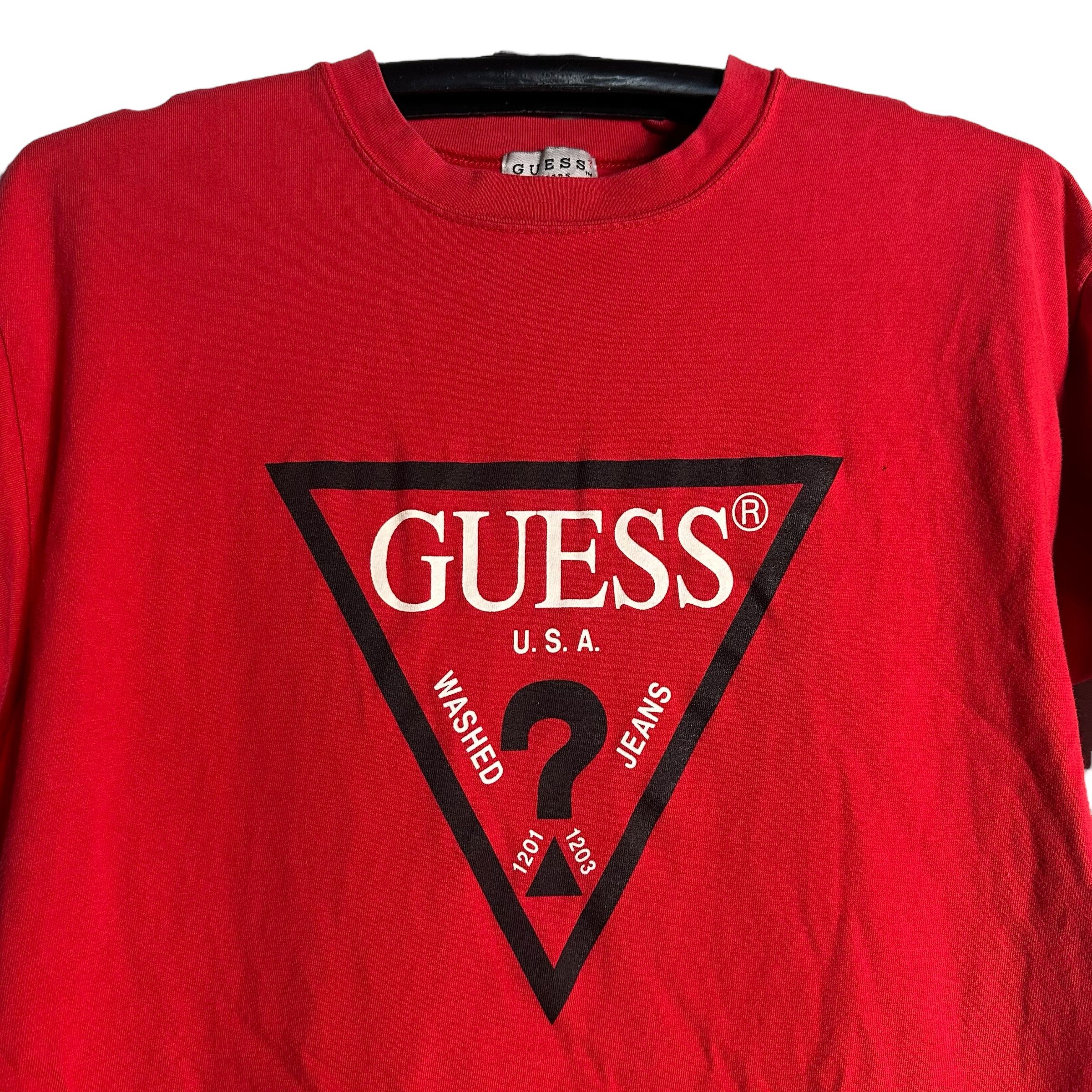 Guess 🔥RARE🔥 Vintage Guess Jeans Spell Out T-shirt Single Stich Size US M / EU 48-50 / 2 - 2 Thumbnail