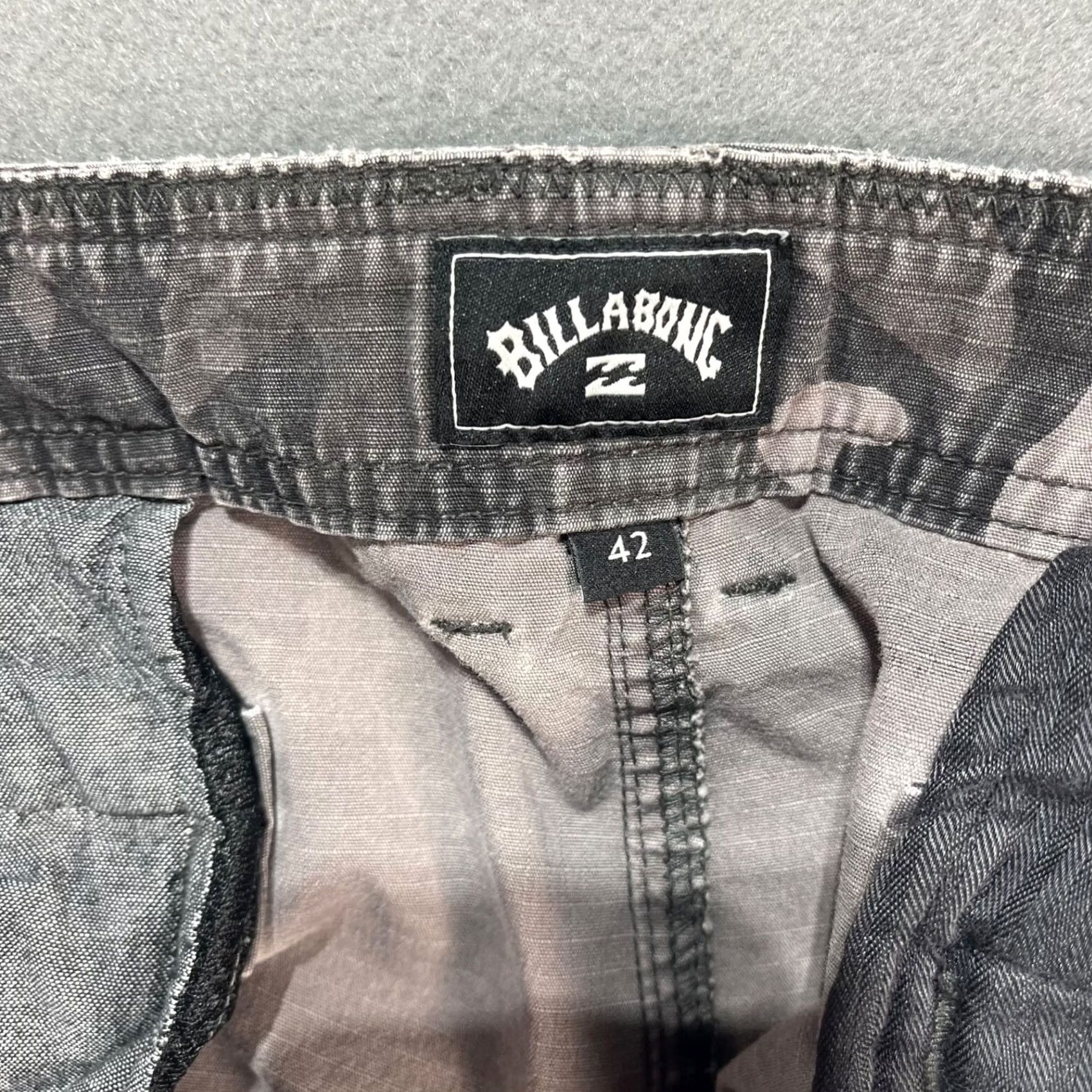 Billabong VINTAGE Billabong Cargo Black Camo Shorts Mens 42 Y2K Surfer Skater Grunge VTG Size US 42 / EU 58 - 7 Thumbnail