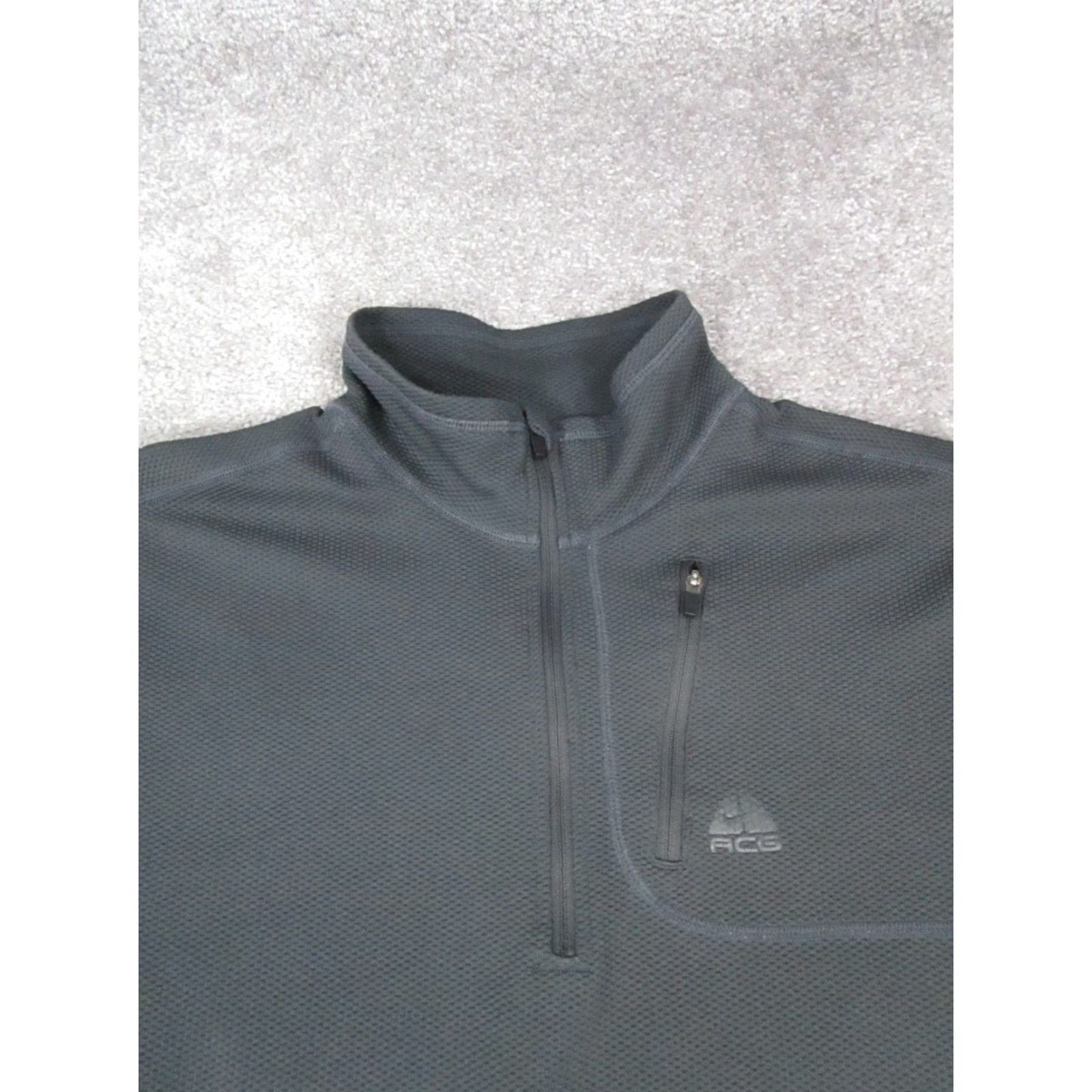 Nike VINTAGE Nike Dri-Fit Sweater Mens Medium Gray Nike Dri-Fit Running Mock Zip Pullover Mens Gray 90s? Size US M / EU 48-50 / 2 - 2 Thumbnail