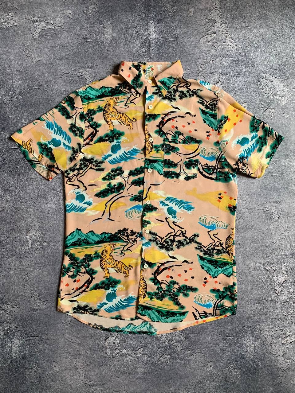 Other Maison Noir Men’s Shirt – Size S – Tiger Print Viscose Size US S / EU 44-46 / 1 - 1 Thumbnail