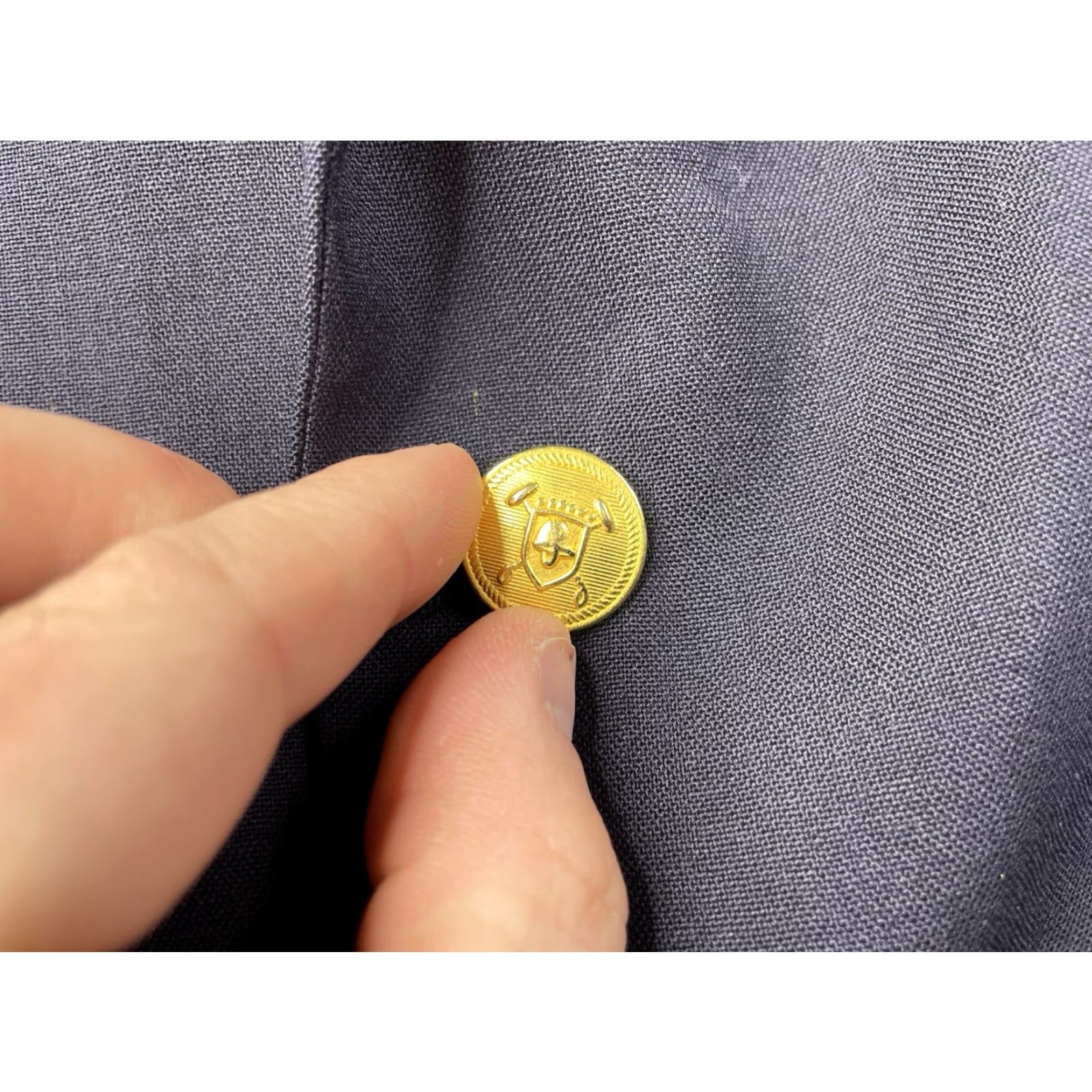 Ralph Lauren VTG Ralph Lauren Blazer Men 44R Wool Navy Blue Notch Lapel University Club Gold Buttons Single-Breasted Four-Button Front Button Style 2-Button Jacket Size US XXL / EU 58 / 5 - 6 Thumbnail