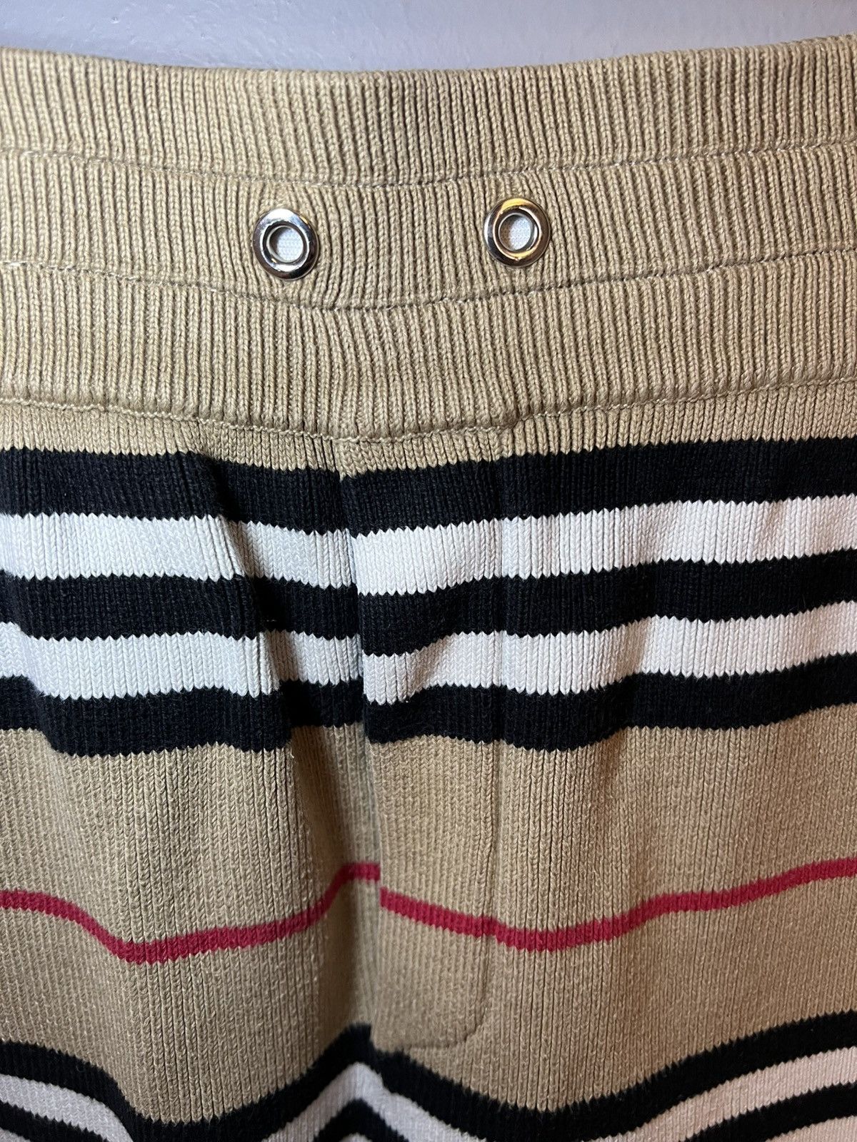 Burberry Vintage Burberry logo plaid heavy knit shorts Size US 32 / EU 48 - 5 Thumbnail