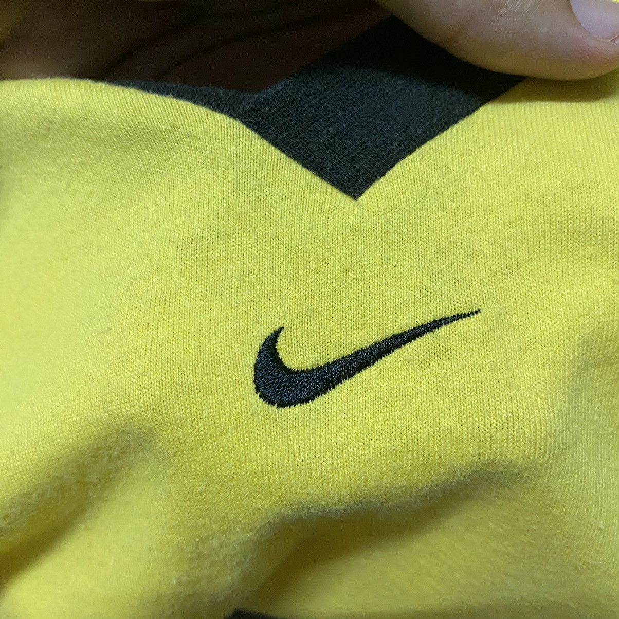 Nike × Vintage Vintage 90’s Nike Center Logo T Shirt Size US M / EU 48-50 / 2 - 8 Thumbnail