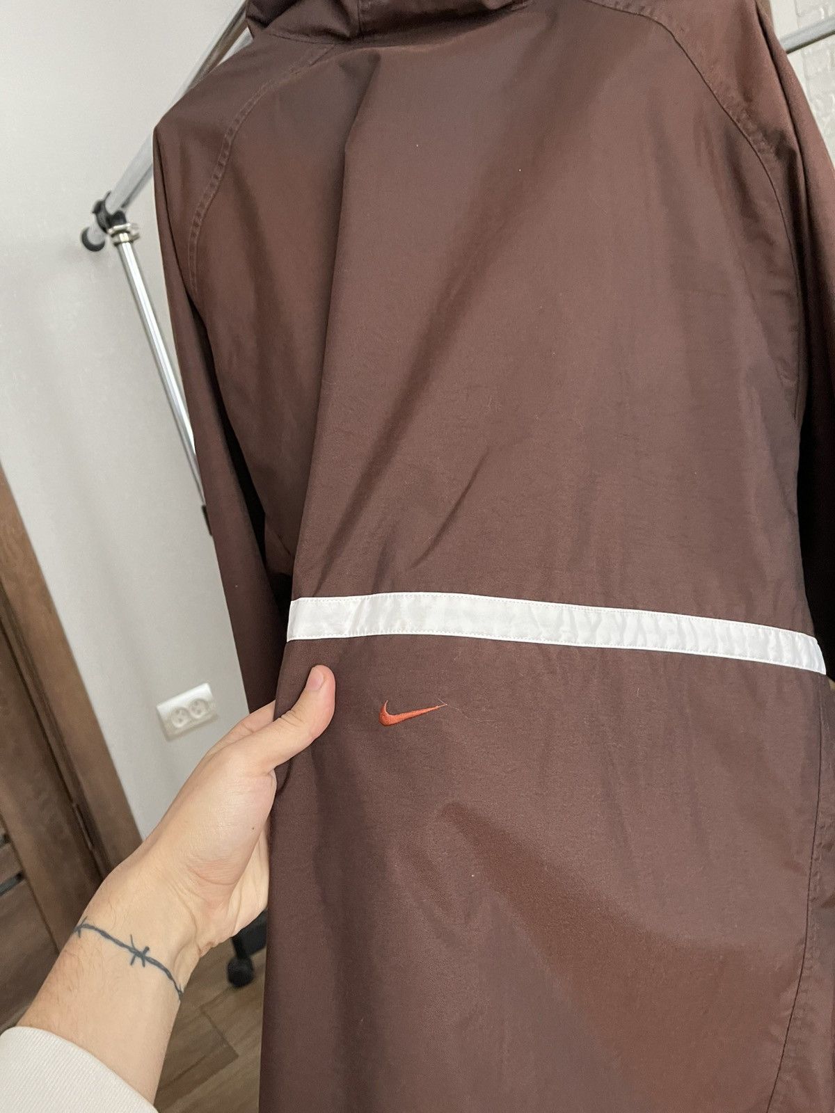 Other Nike Swoosh Vintage Zip Jacket Brown 90s Size US L / EU 52-54 / 3 - 10 Thumbnail