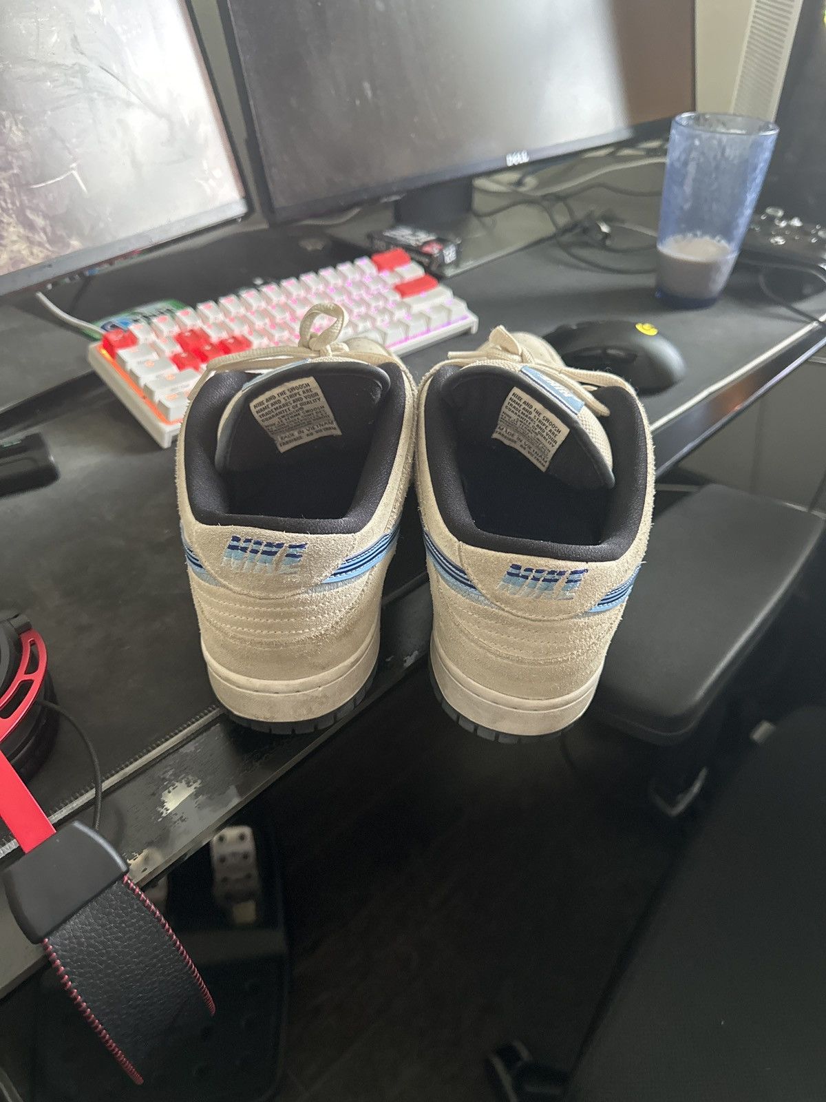 Nike Sb dunk truck it Size US 12 / EU 45 - 4 Thumbnail