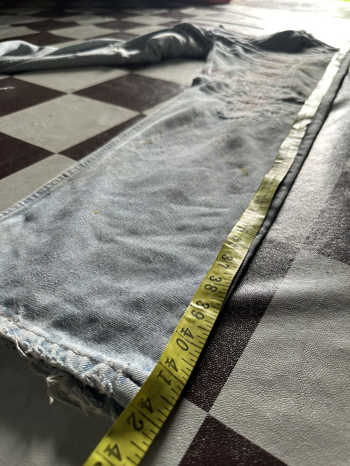 Levi's Vintage 90s Levi’s 501 custom paint denim jeans Size US 32 / EU 48 - 14 Thumbnail