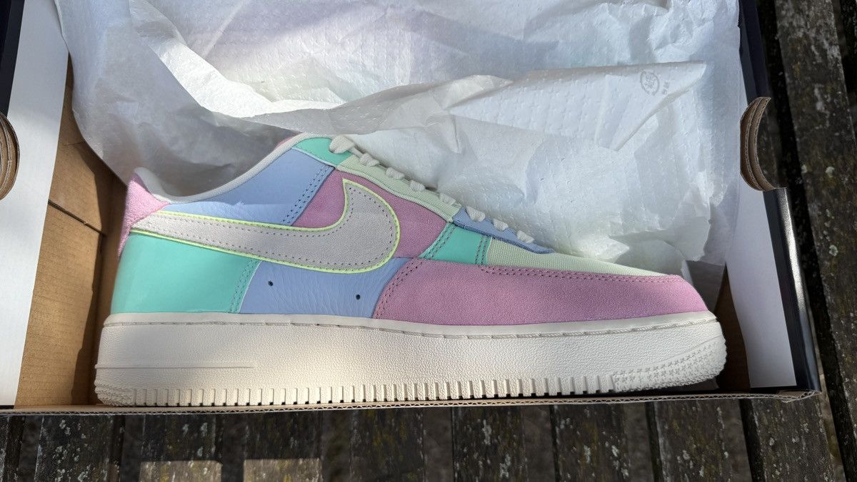 Nike Nike Air Force 1 Low Easter (2018) US 8 // EU 41 Size US 8 / EU 41 - 5 Thumbnail