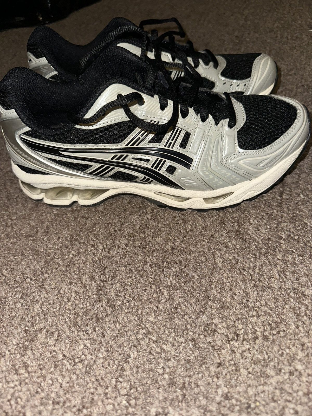 Asics ASICS gel kayano 14 Size US 7 / EU 40 - 1 Thumbnail