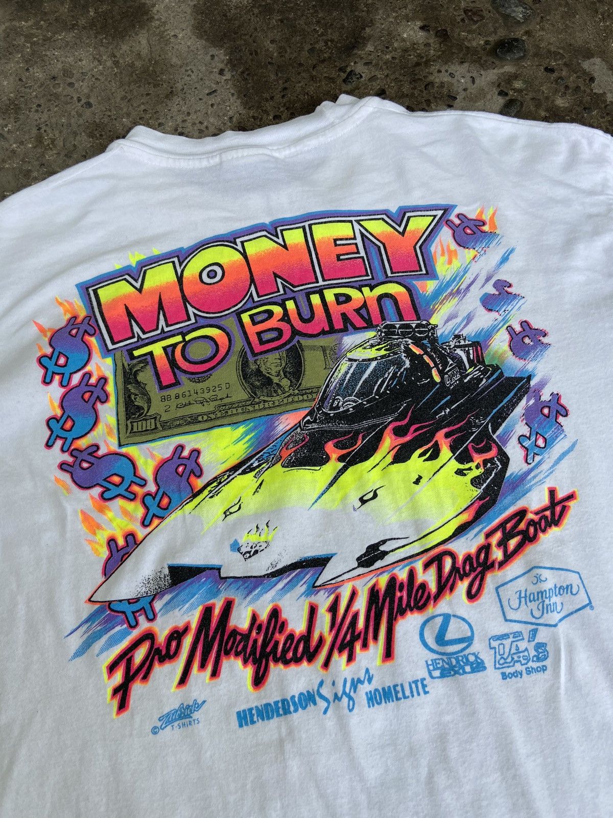 Vintage Vintage money to burn t shirt Size US L / EU 52-54 / 3 - 7 Thumbnail