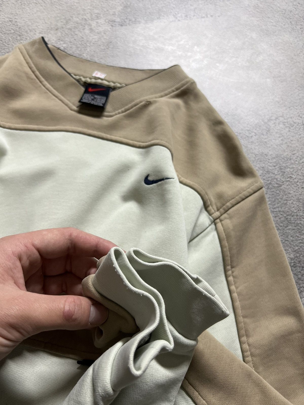 Nike × Vintage Vintage Y2k Nike 💛 Faded Mini Swoosh Sweatshirt 90’s Size US S / EU 44-46 / 1 - 9 Thumbnail
