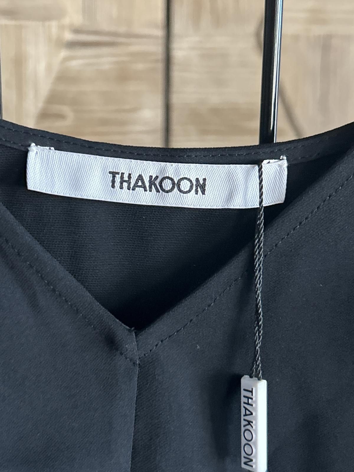 Designer NWT Thakoon Tank Top Size XSmall Black Camisole V Neck Size XS / US 0-2 / IT 36-38 - 4 Thumbnail
