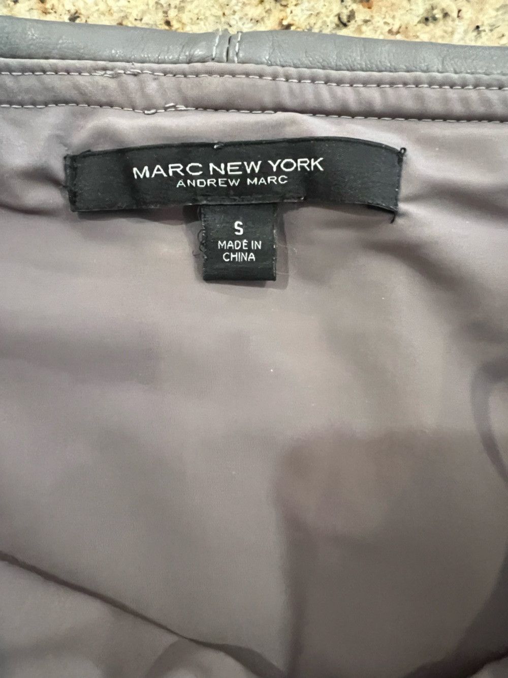 Other Marc New York Andrew Marc Faux Leather Pants Gray Slim Fit Size 28" / US 6 / IT 42 - 3 Thumbnail