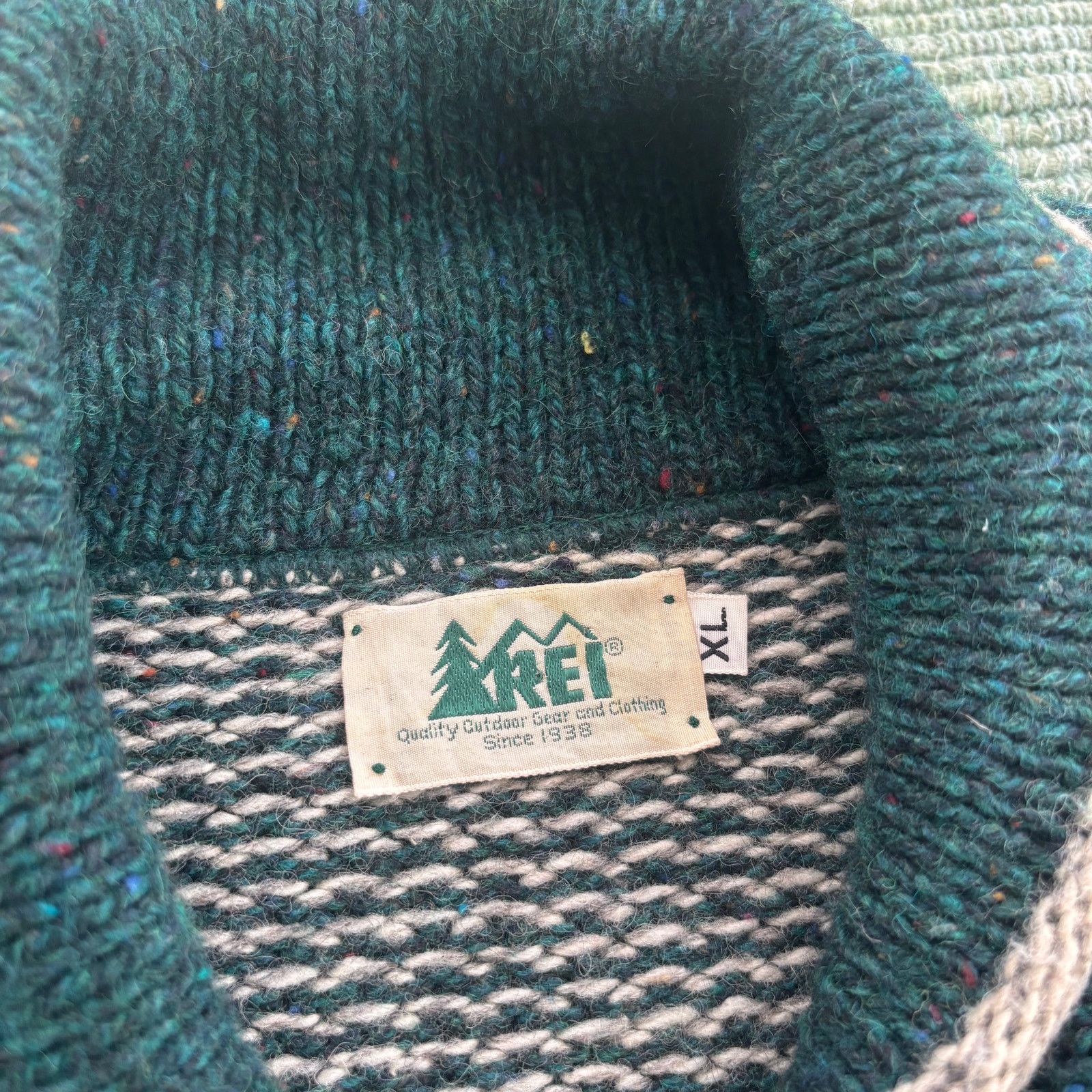 Rei × Vintage Vintage 1980s REI Wool Shawl Collar Gray Sweater Sz XL Size US L / EU 52-54 / 3 - 3 Thumbnail