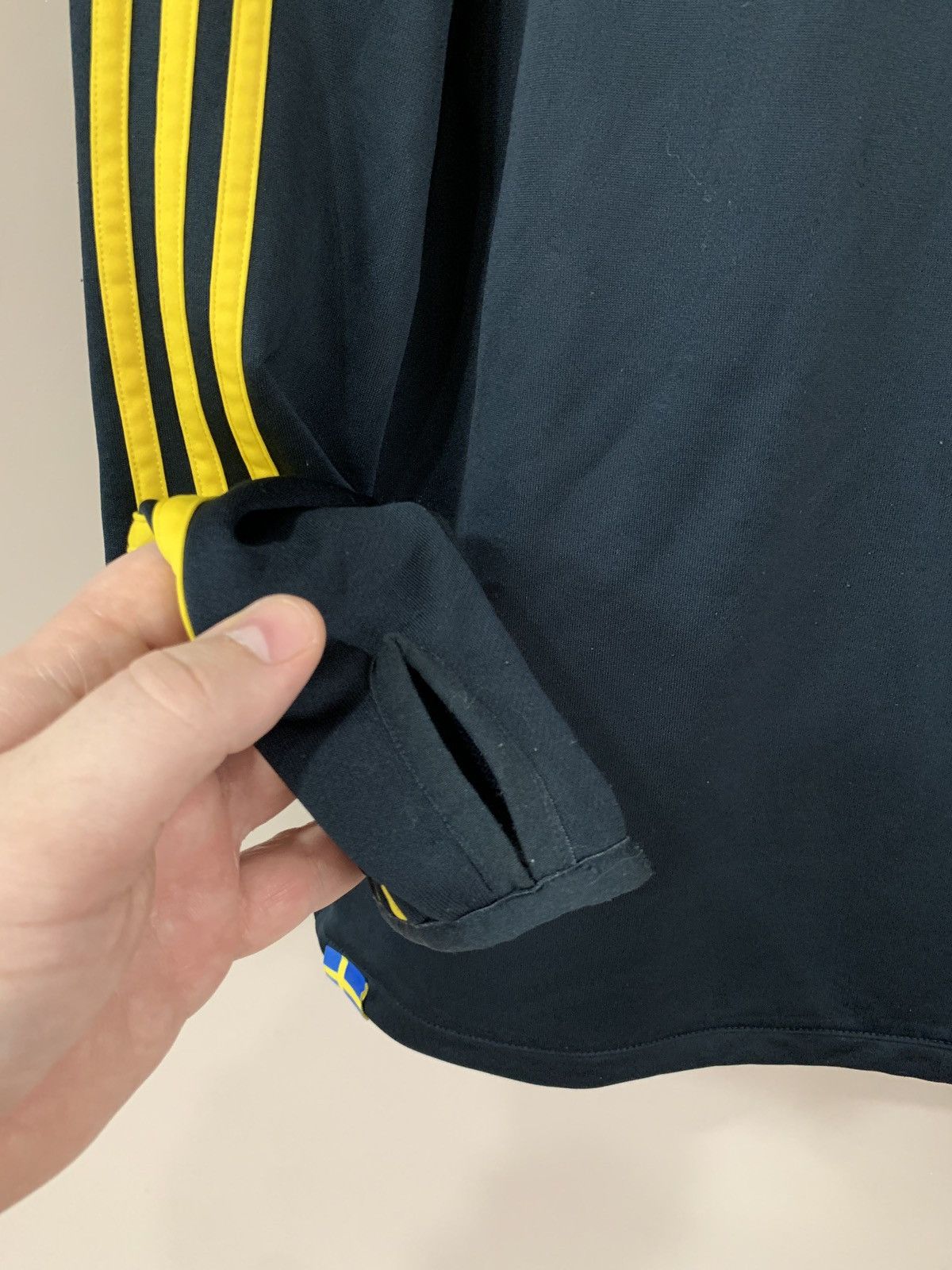 Adidas Sweden 2014 Football Sweatshirt Adidas Soccer Size S Size US S / EU 44-46 / 1 - 5 Thumbnail