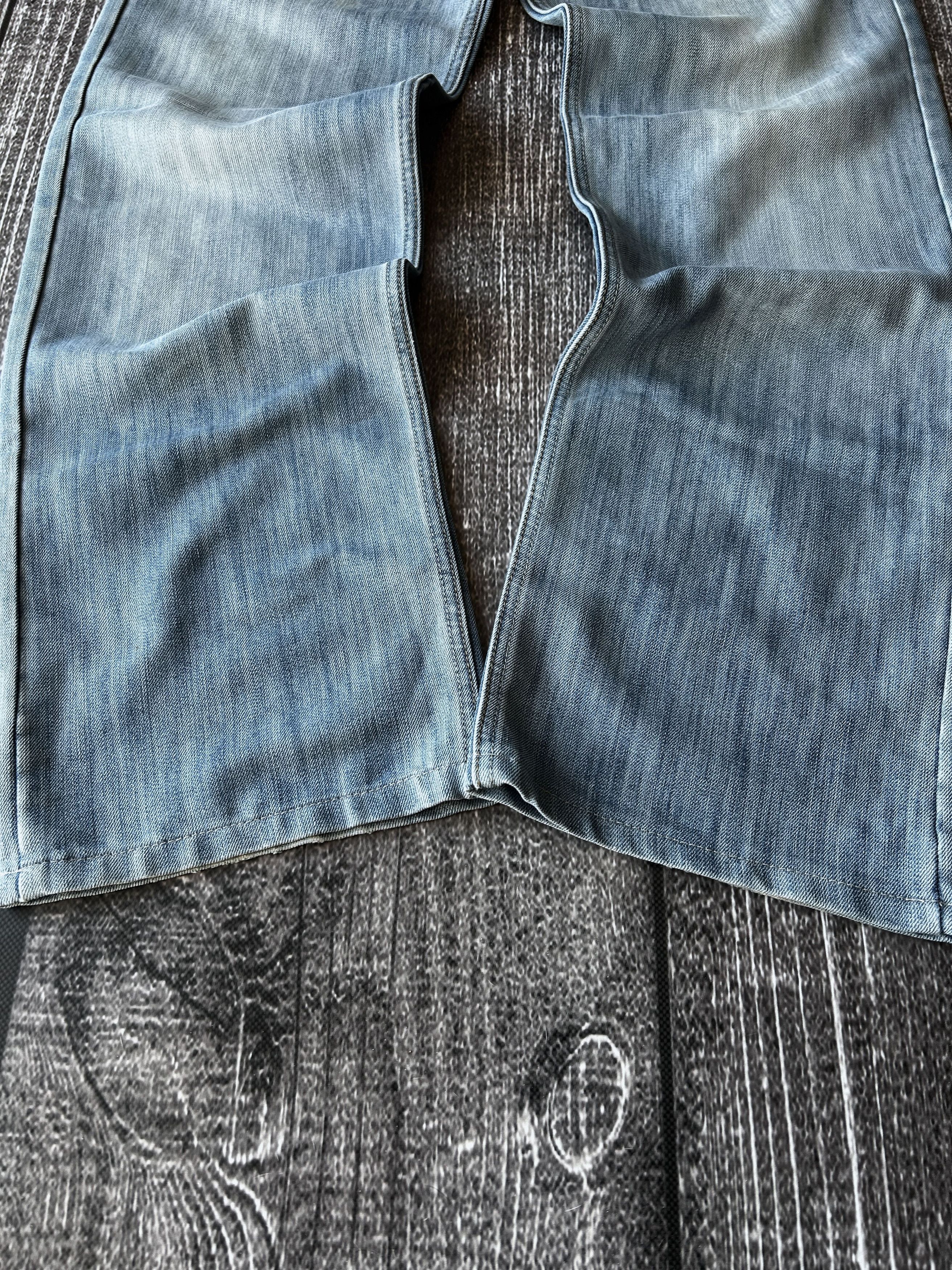 Vintage Light Wash Wide Leg Zip Pocket Baggy Denim Jeans Y2K Style Size US 30 / EU 46 - 9 Thumbnail