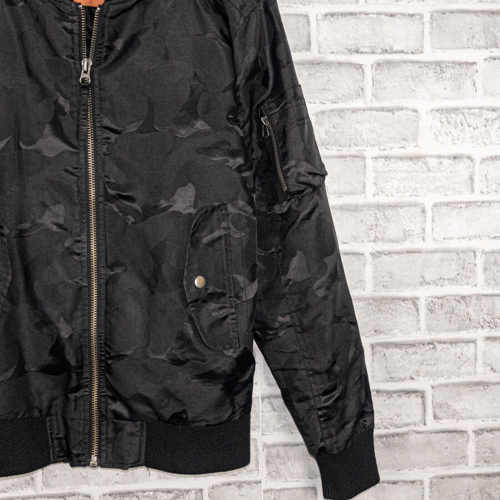 Other Rough Trade Gear Men's Black Camo Bomber Jacket Size Small Size US S / EU 44-46 / 1 - 8 Thumbnail