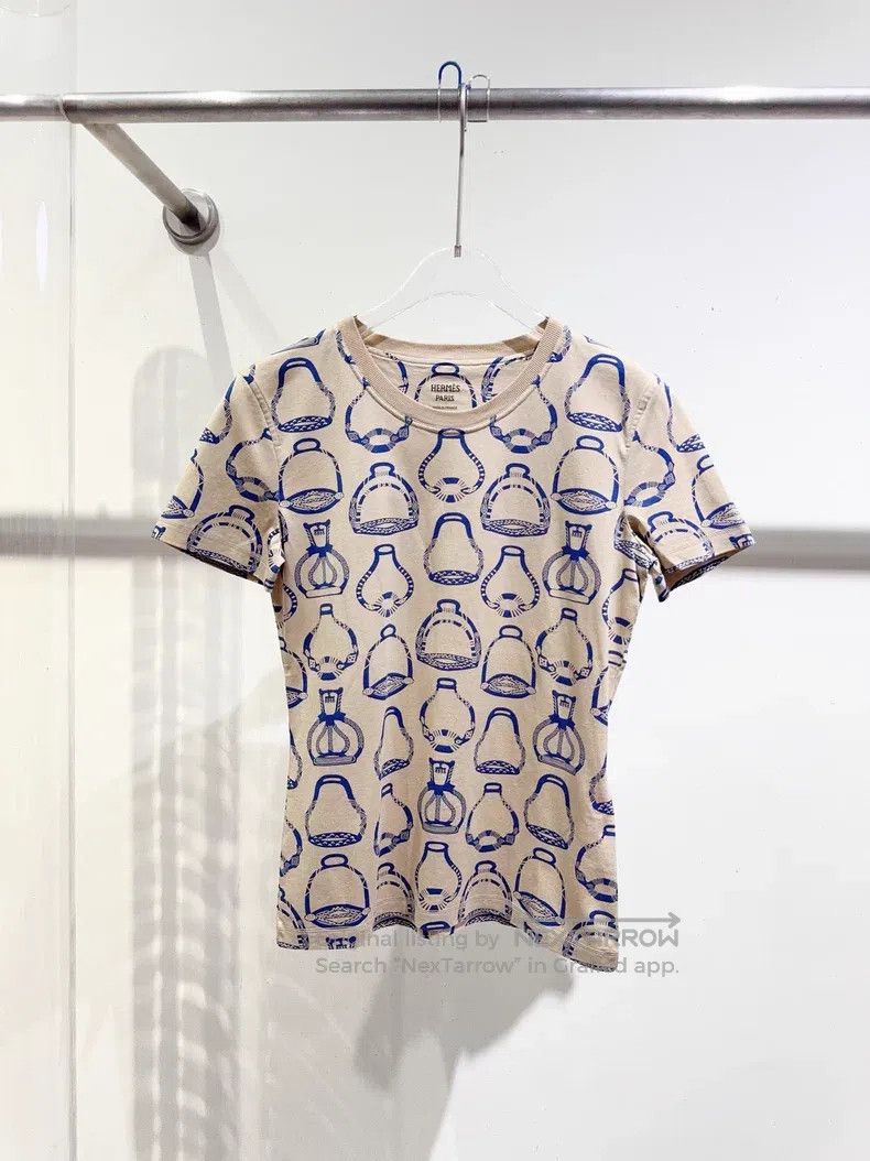 Hermes Hermes Short Sleeve Size XS / US 0-2 / IT 36-38 - 1 Thumbnail