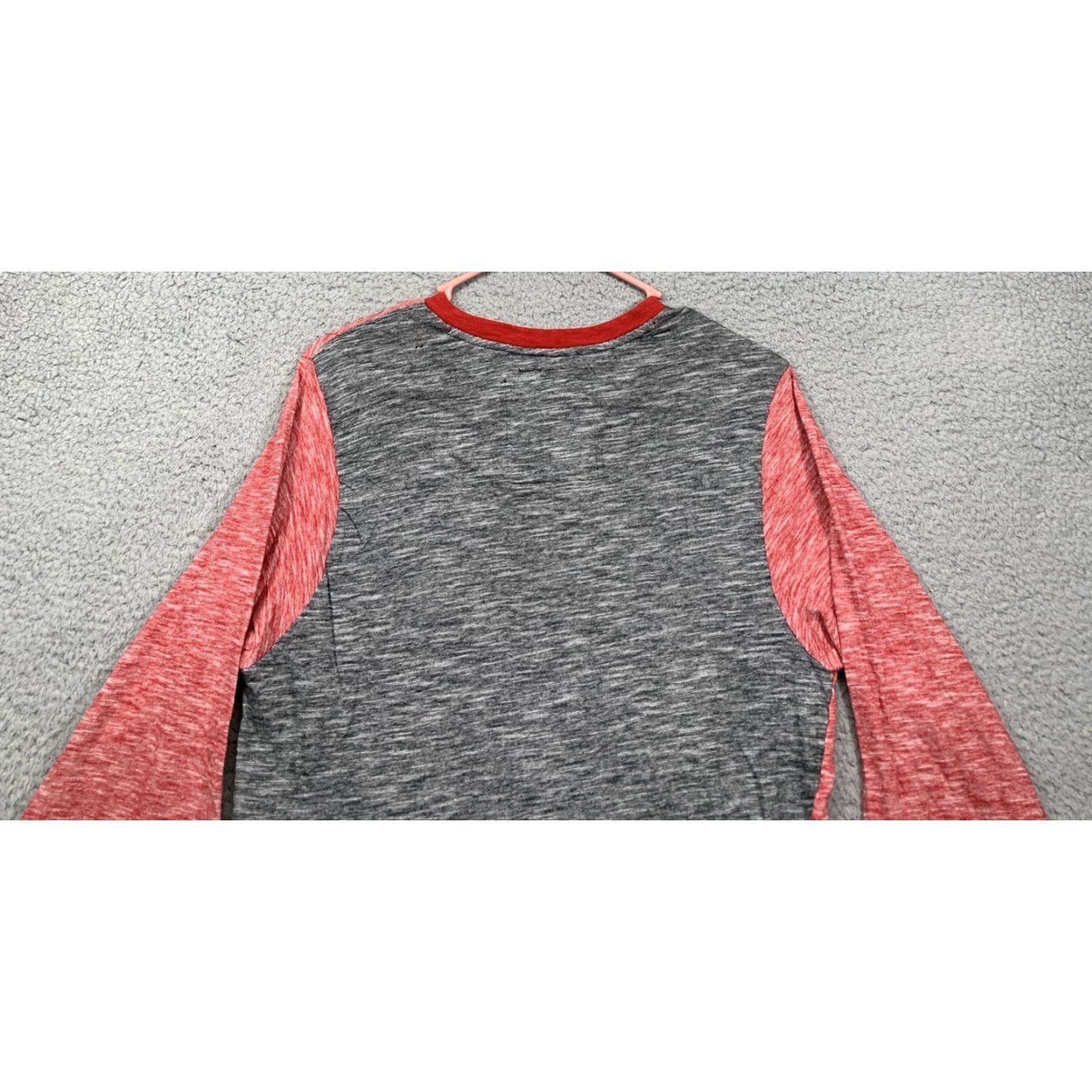 Vintage Broken Threads T-Shirt Men’s Small Heather Red & Black Pocket Long Sleeve Size US S / EU 44-46 / 1 - 5 Thumbnail