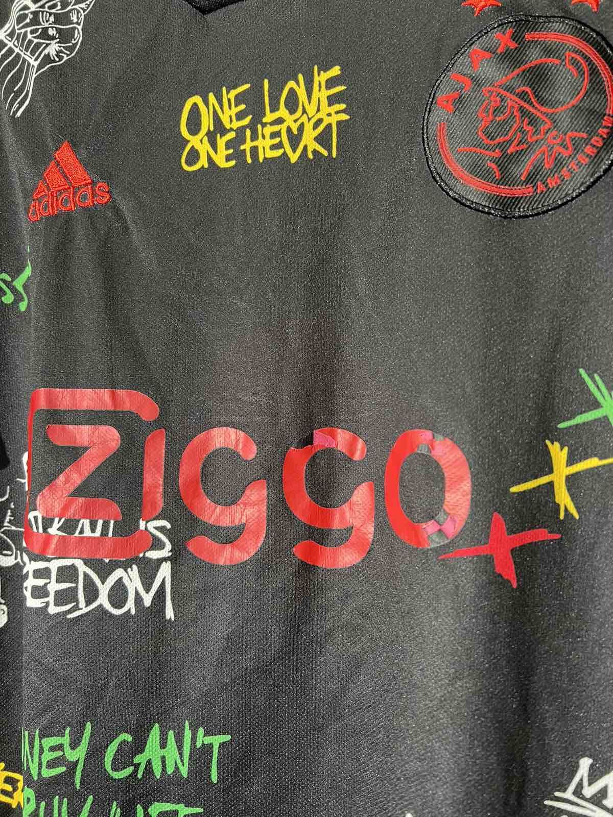 Adidas Adidas Ajax Bob Marley 2021-2022 Third Football Jersey Size US L / EU 52-54 / 3 - 5 Thumbnail