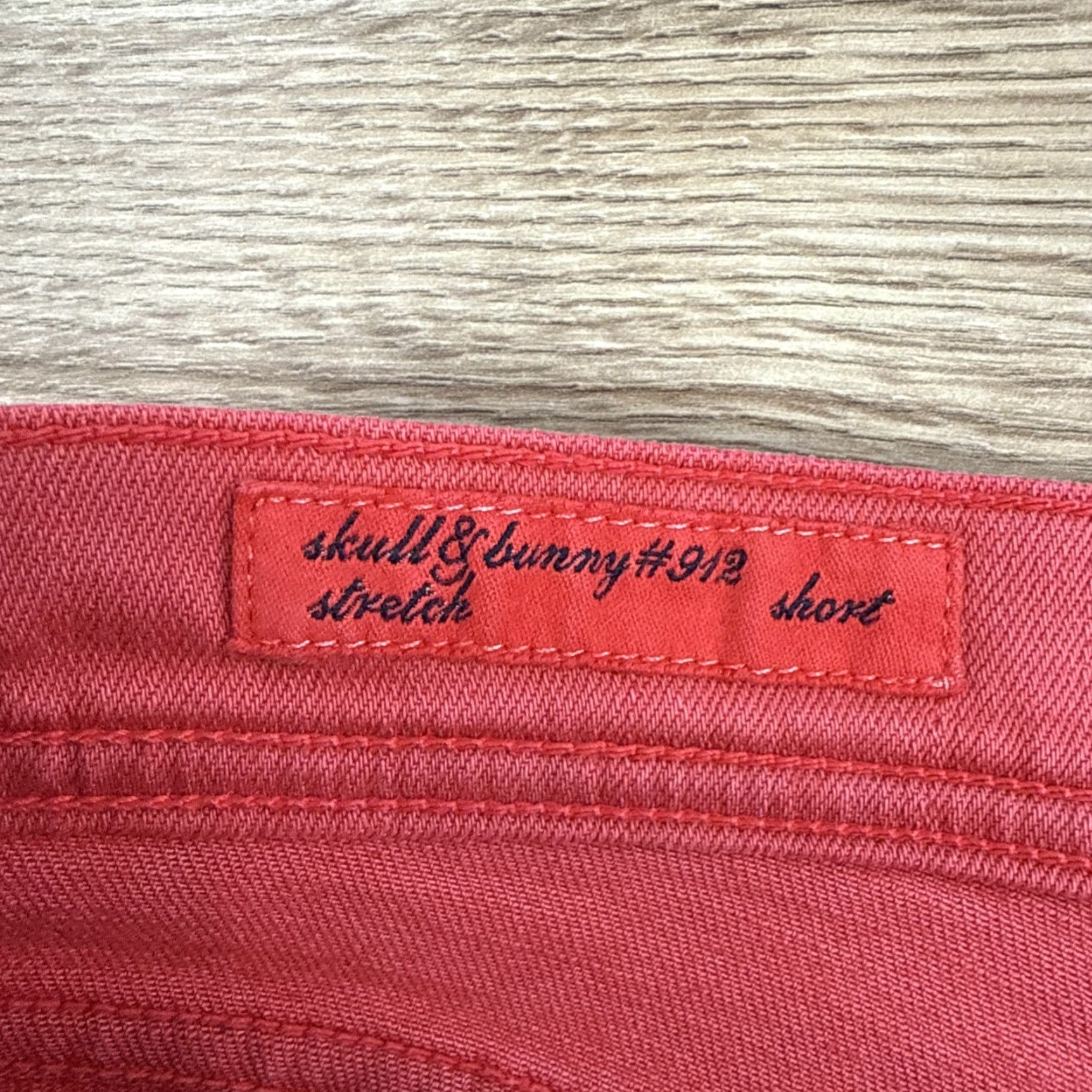 Citizens Of Humanity VINTAGE Citizens of Humanity Womens Jerome Dahan Skull Bunny #912 Stretch Shorts Sz 29 Pink Boyfriend Low Rise Regular Inseam 1.5" Womens Size 29" - 2 Thumbnail