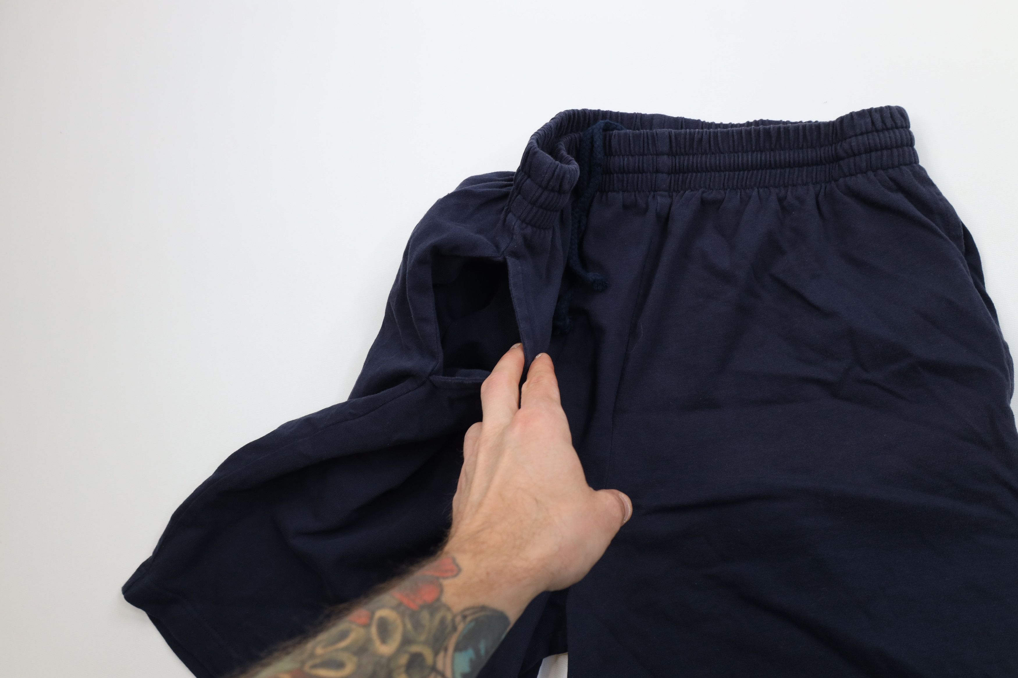 Fila Vintage 90s FILA Spell Above Knee Shorts Navy Blue Cotton Size US 34 / EU 50 - 6 Thumbnail