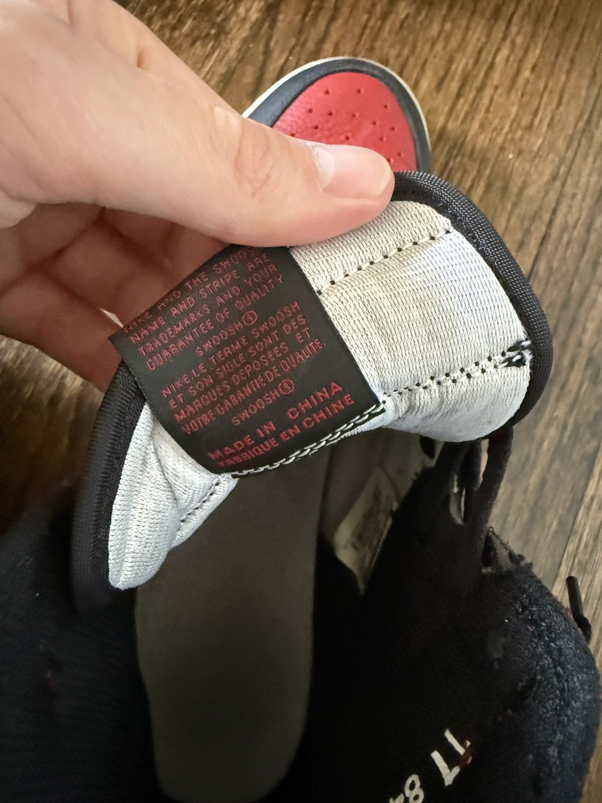 Jordan Brand Jordan 1 bred 2016 Size US 11 / EU 44 - 8 Thumbnail