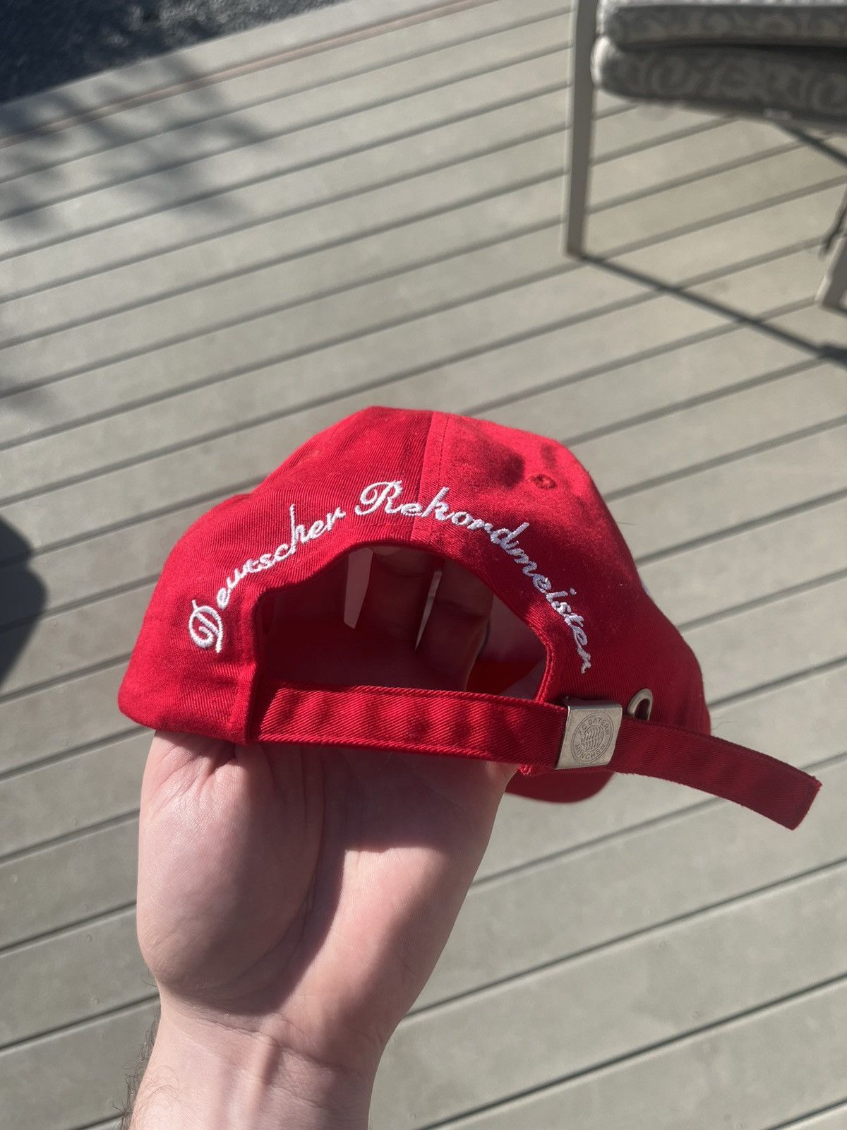 Vintage Vintage Bayern Munich FC Bundesliga Red/White Strapback Hat Size ONE SIZE - 3 Thumbnail