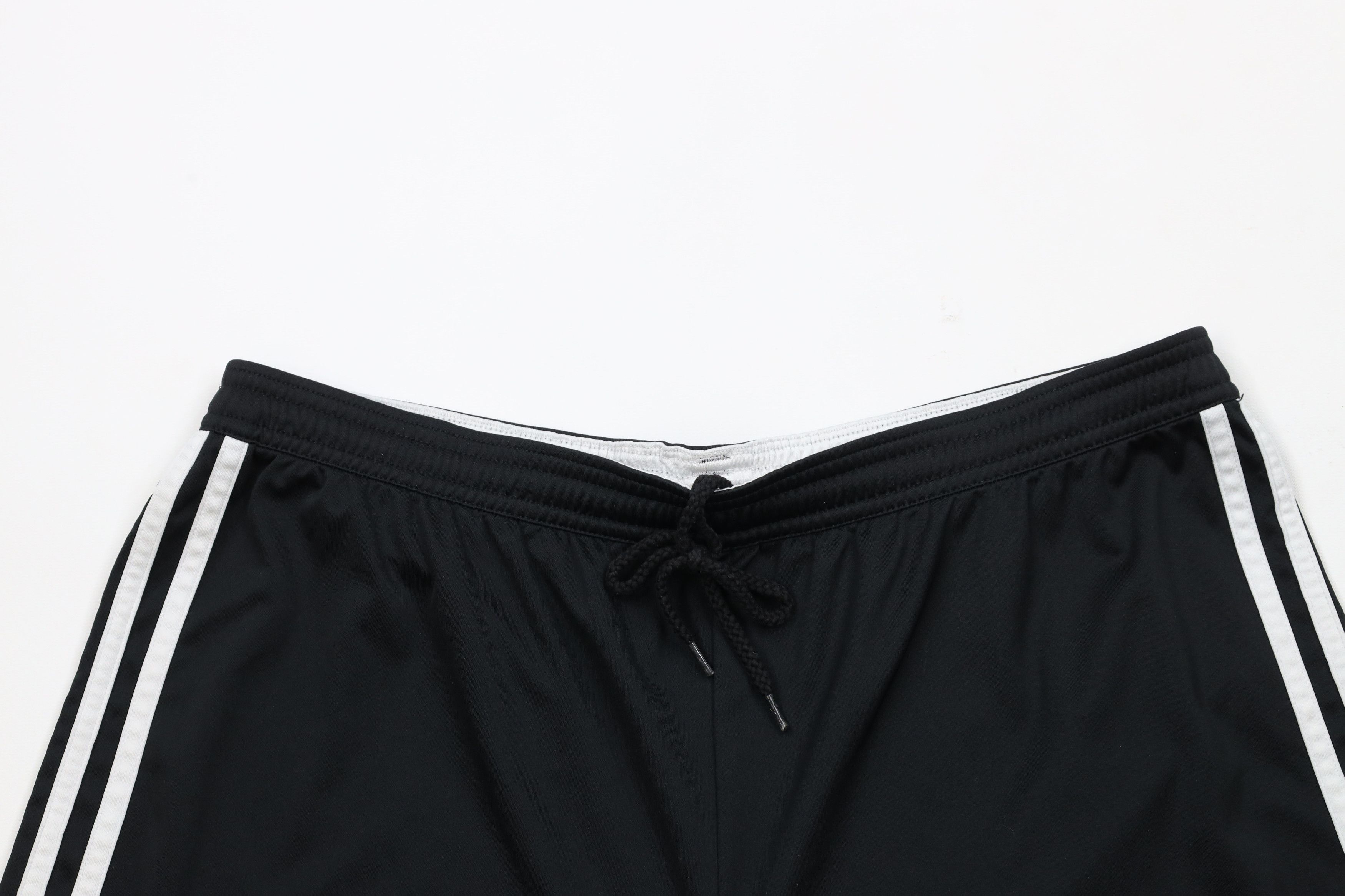 Adidas Vintage Adidas Striped Running Jogging Soccer Shorts Black Size 32" / US 10 / IT 46 - 2 Thumbnail